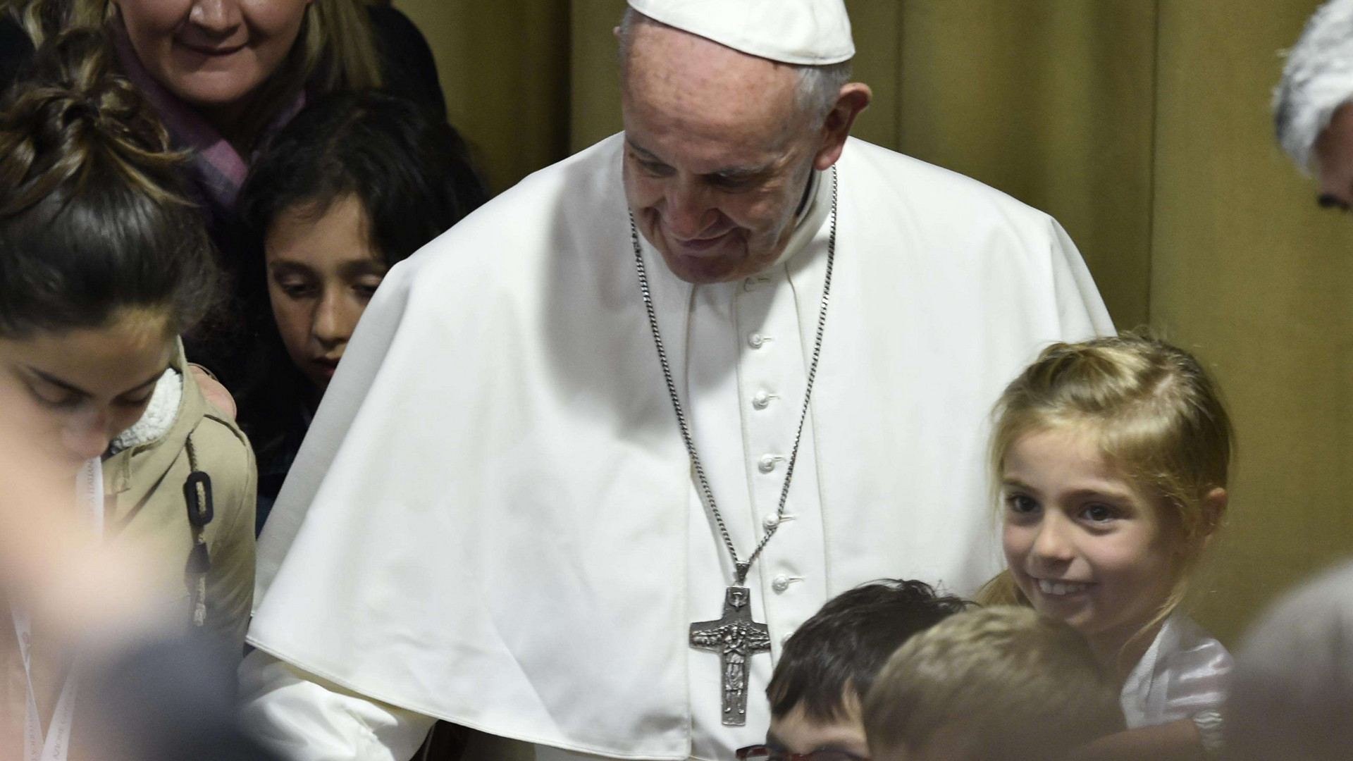 Immagine di All'Azione Cattolica: «In mezzo al popolo, tra la gente, da laici»