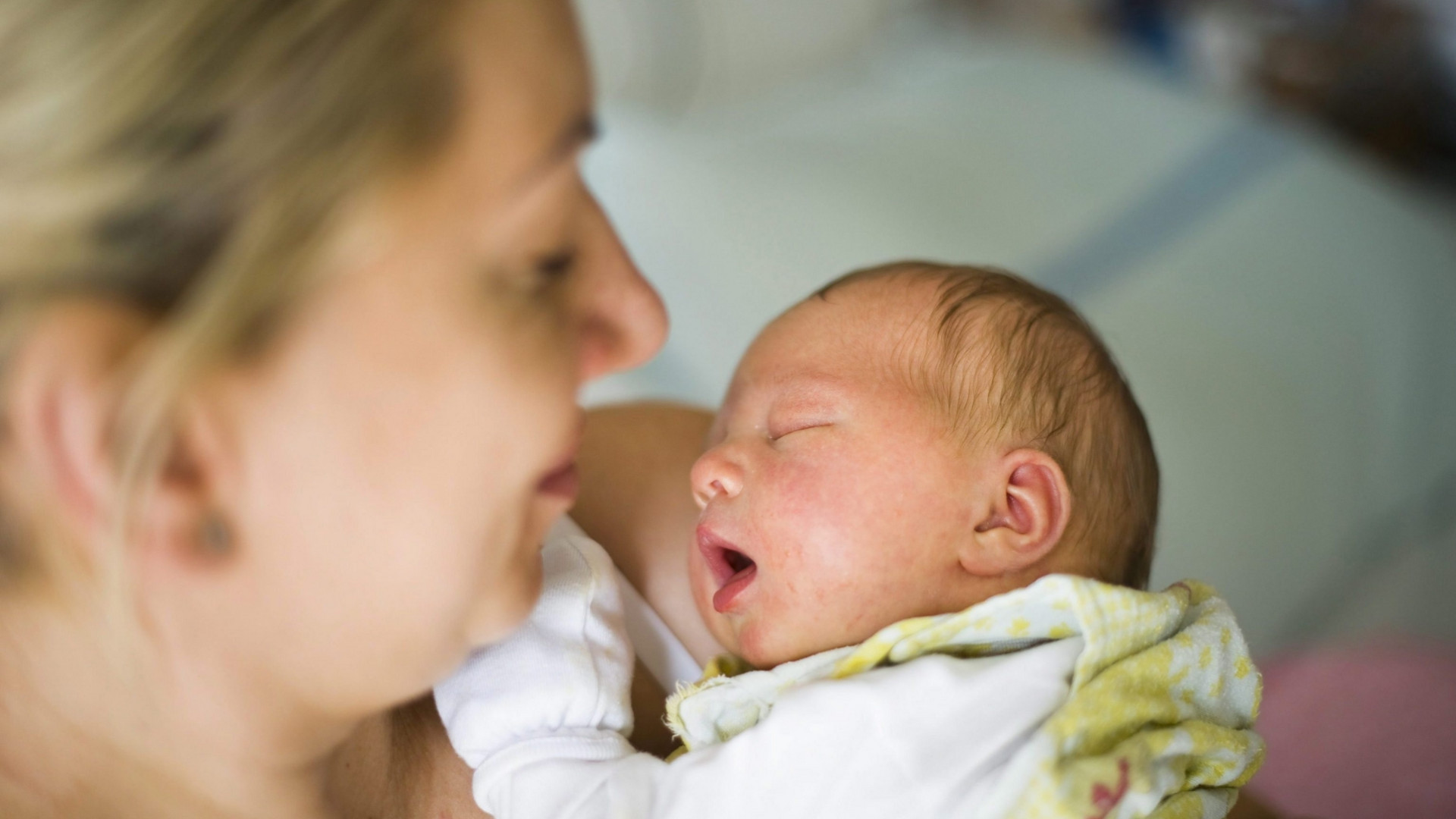 Immagine di Bonus mamma da 800 euro. Ecco chi può chiederlo e come