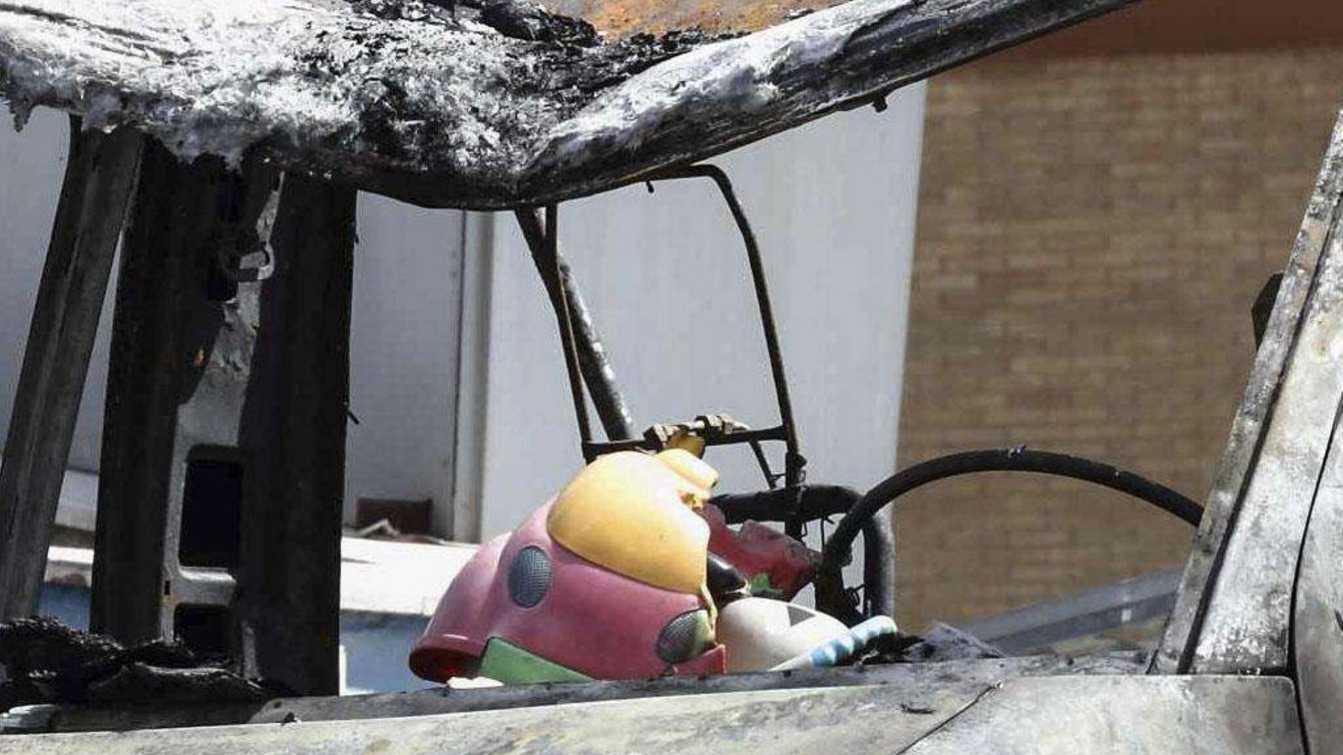 Immagine di Le 3 sorelle rom uccise nel camper, la pista della vendetta tra nomadi