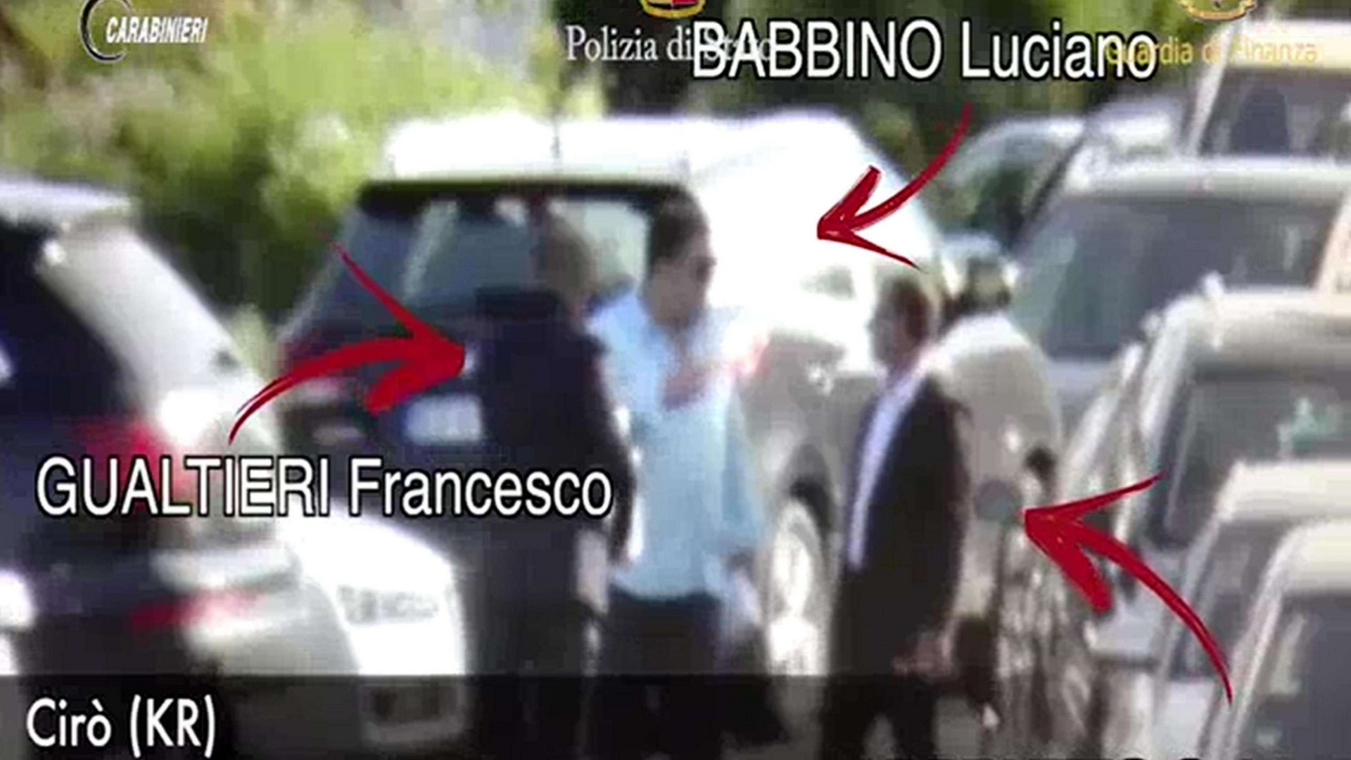 Immagine di Sgominato il clan che gestiva il Centro migranti. Sospeso il parroco coinvolto