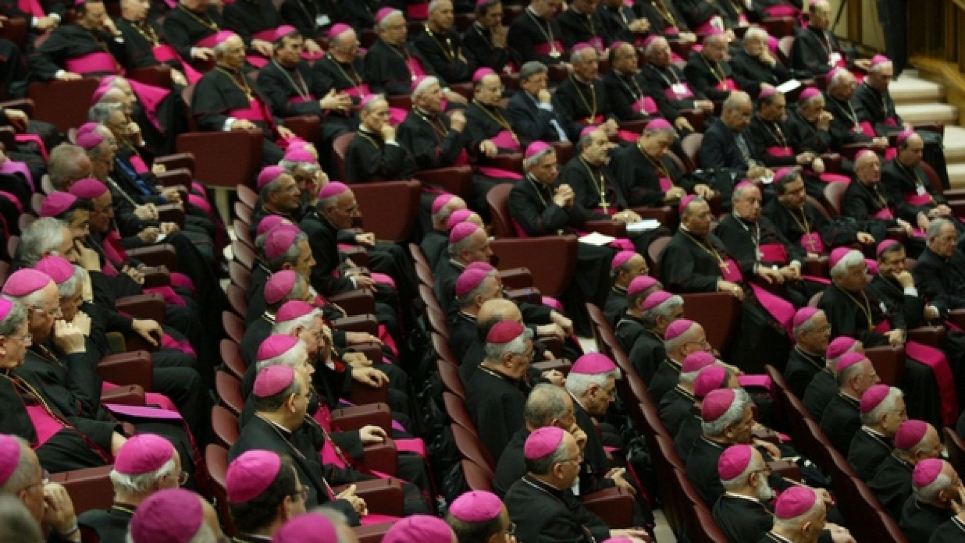 Immagine di Il Papa apre l'assemblea Cei. Da martedì le votazioni per il nuovo presidente
