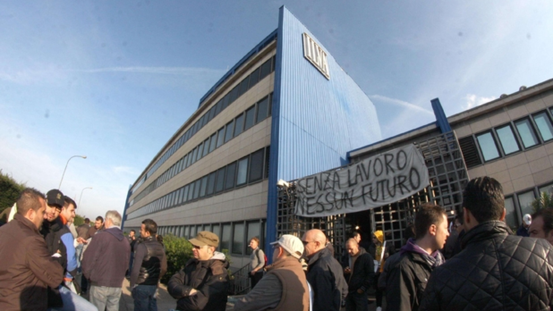 Immagine di Esuberi all'Ilva, i sindacati da Gentiloni