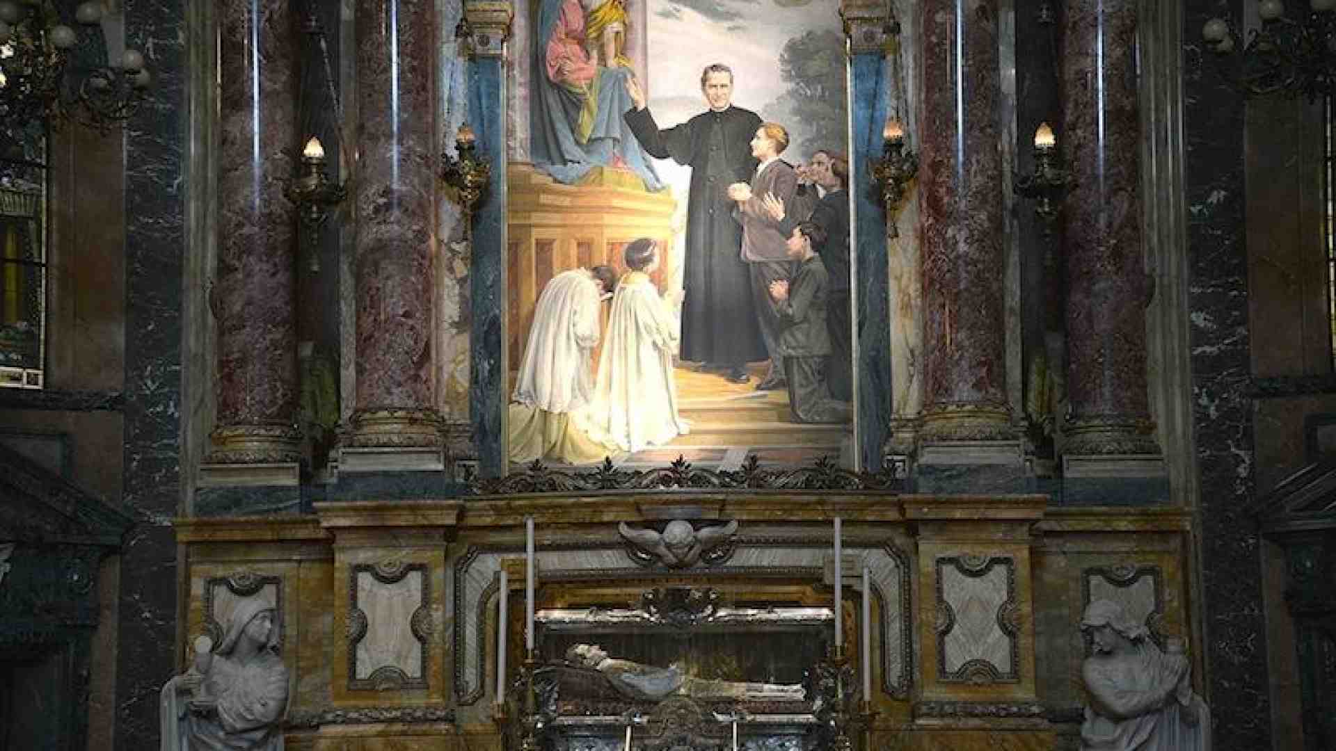 Immagine di Sconcerto per il furto della reliquia di san Giovanni Bosco