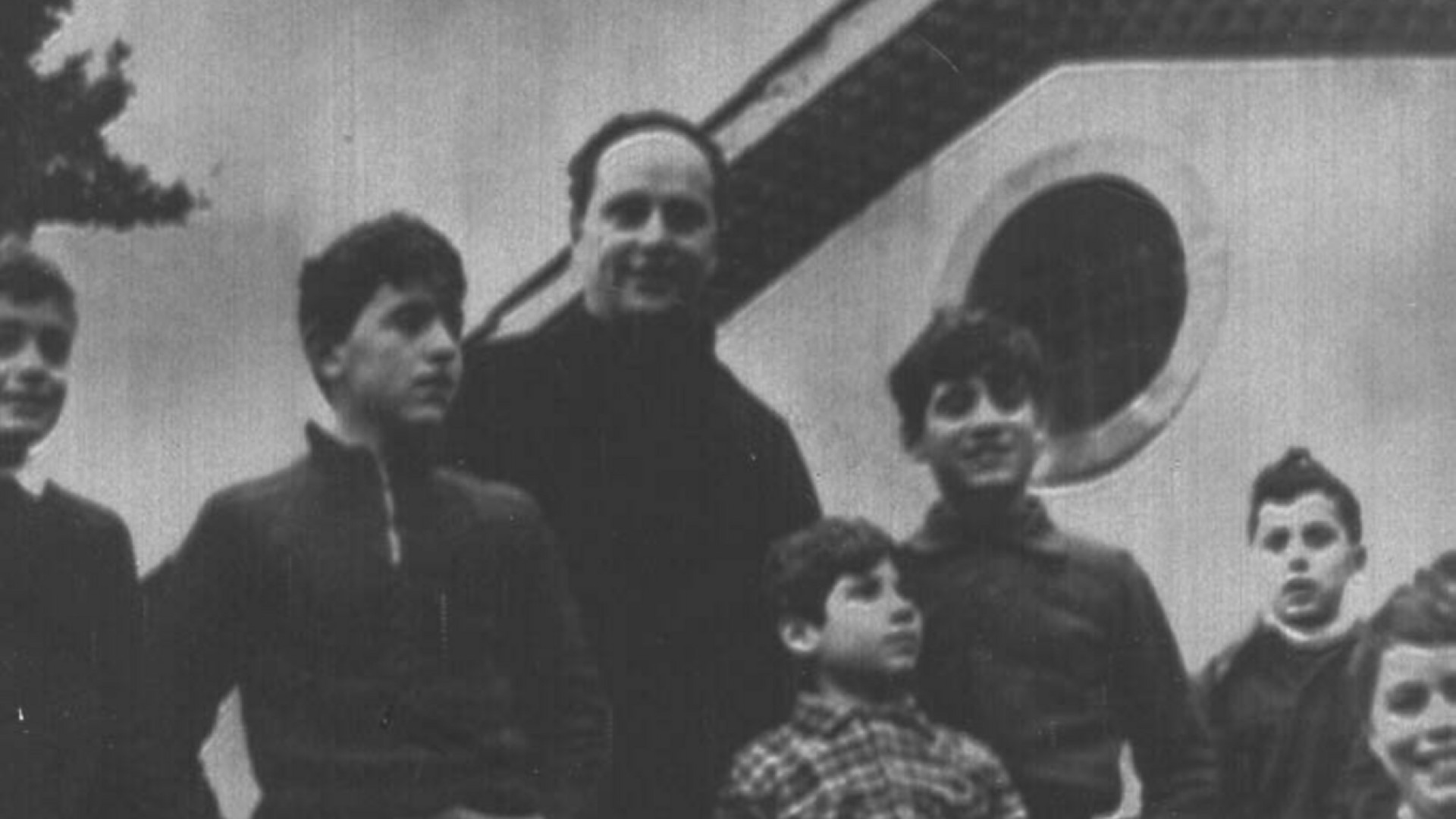 Immagine di Il messaggio di don Milani: i poveri non possono esserci «stranieri»