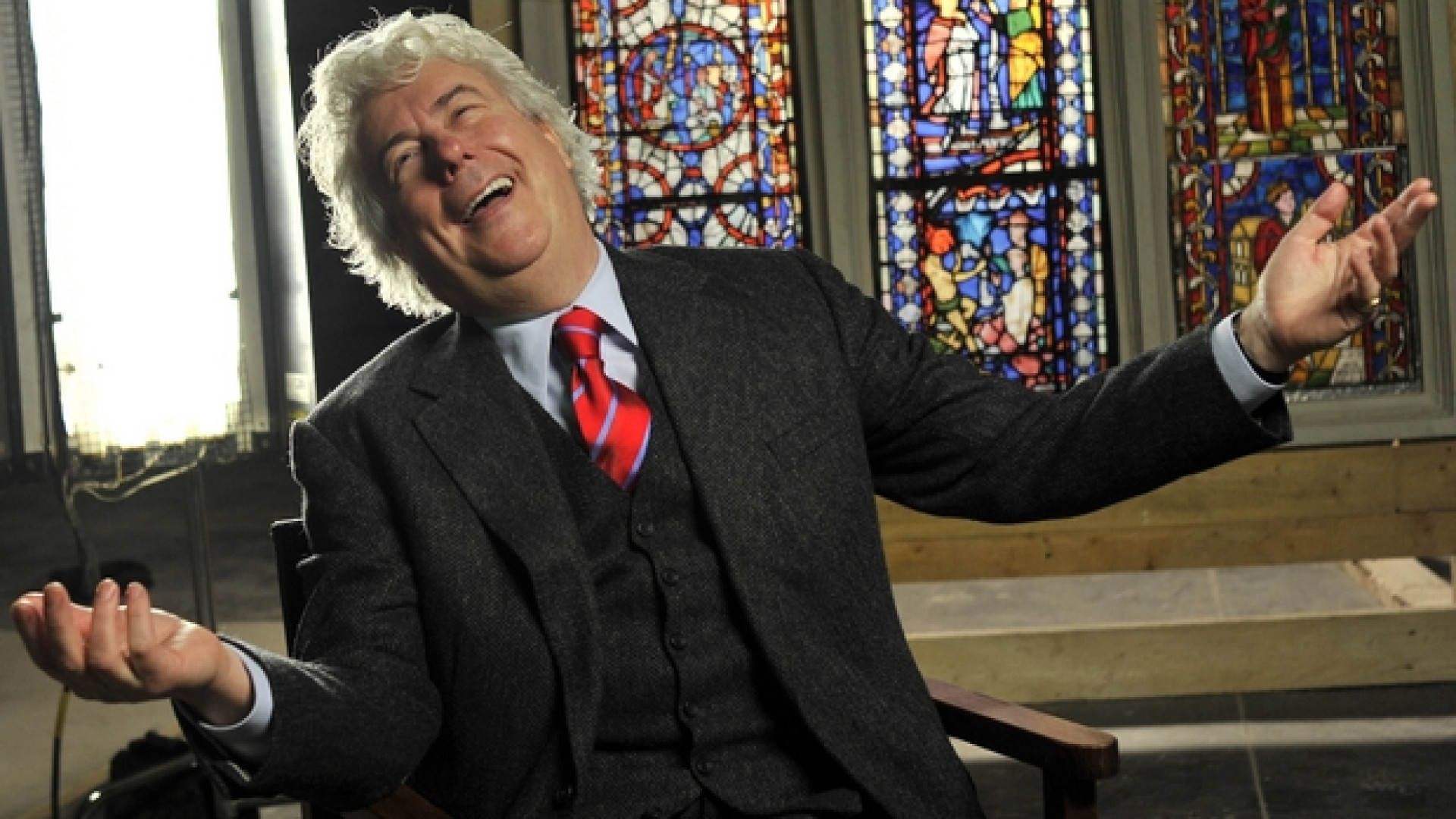 Immagine di Ken Follett: «Perché io, ateo, adoro andare in chiesa»