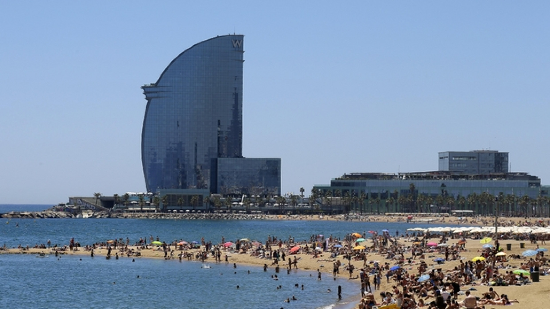 Immagine di Turismo, se le città si ribellano al «mordi e fuggi»