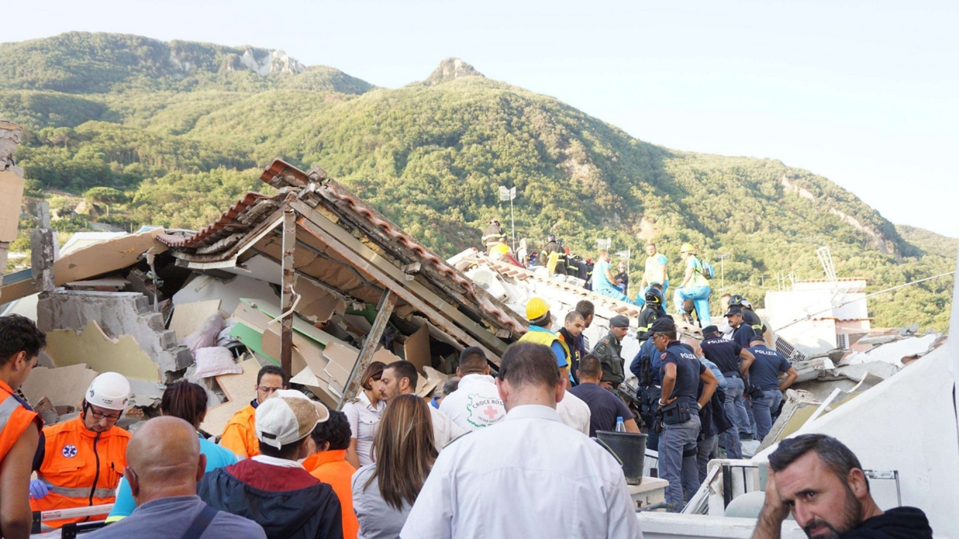 Immagine di Terremoto a Ischia, colletta di solidarietà in tutte le diocesi campane