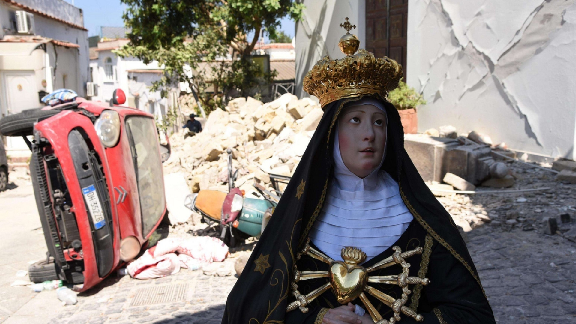 Immagine di Ischia vuole rialzarsi. Ipotesi di disastro colposo