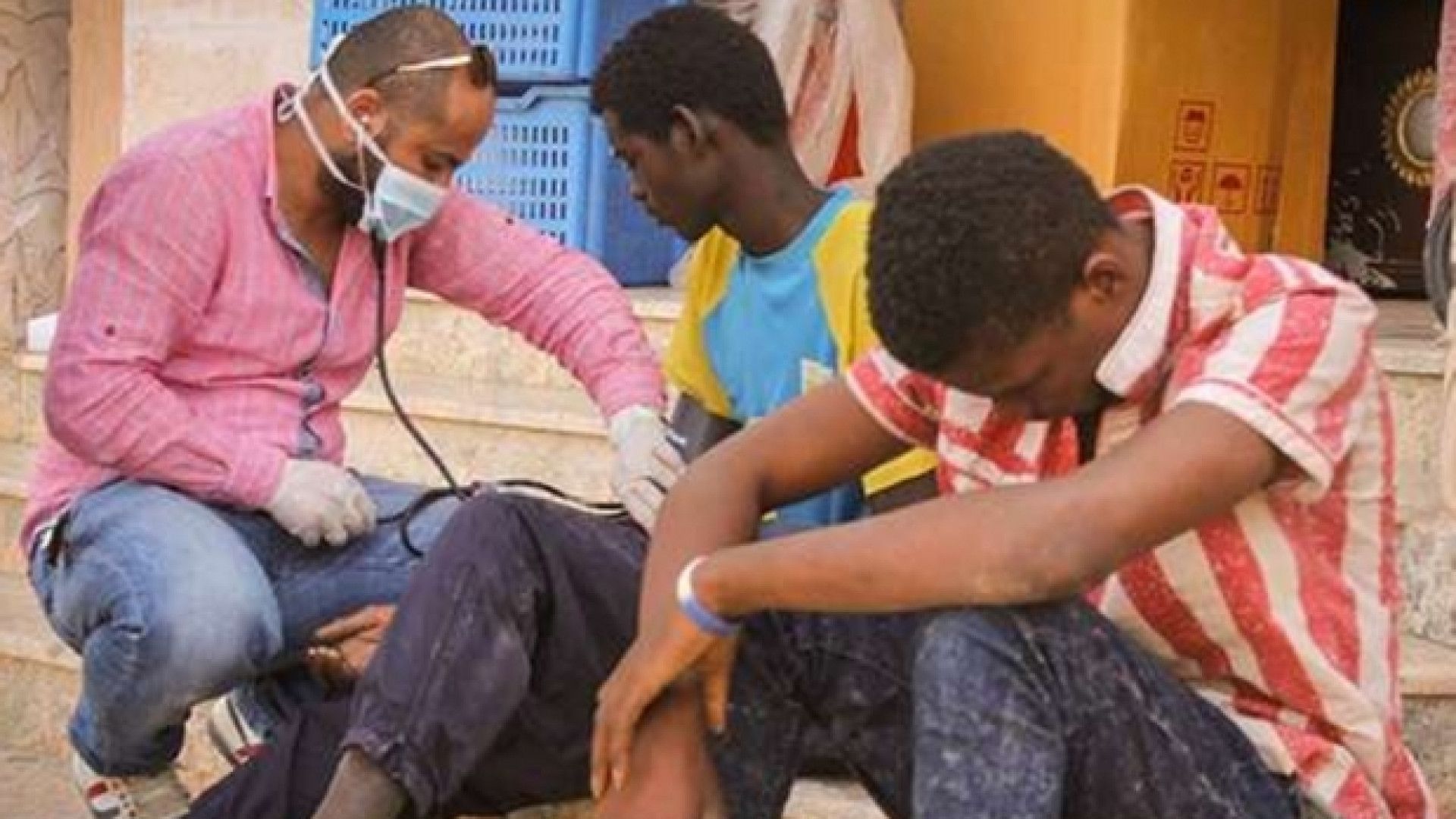 Immagine di Libia, migranti in ostaggio: «L'Ue prima ci paghi»