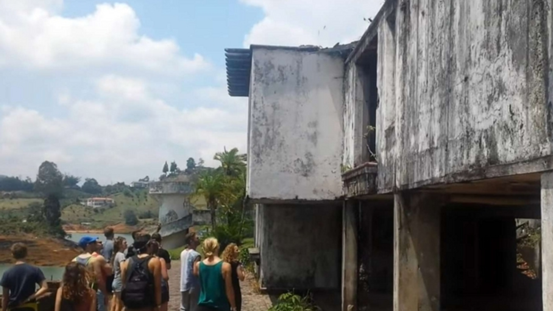 Immagine di Nei luoghi di Pablo Escobar ma dalla parte delle vittime