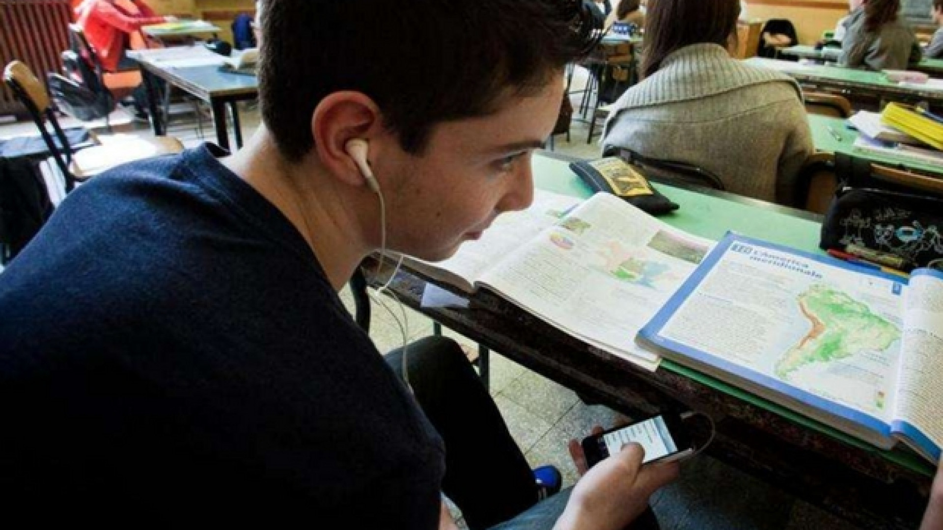 Immagine di Gli smartphone in classe? No, ci vuole un po' di sconnessione