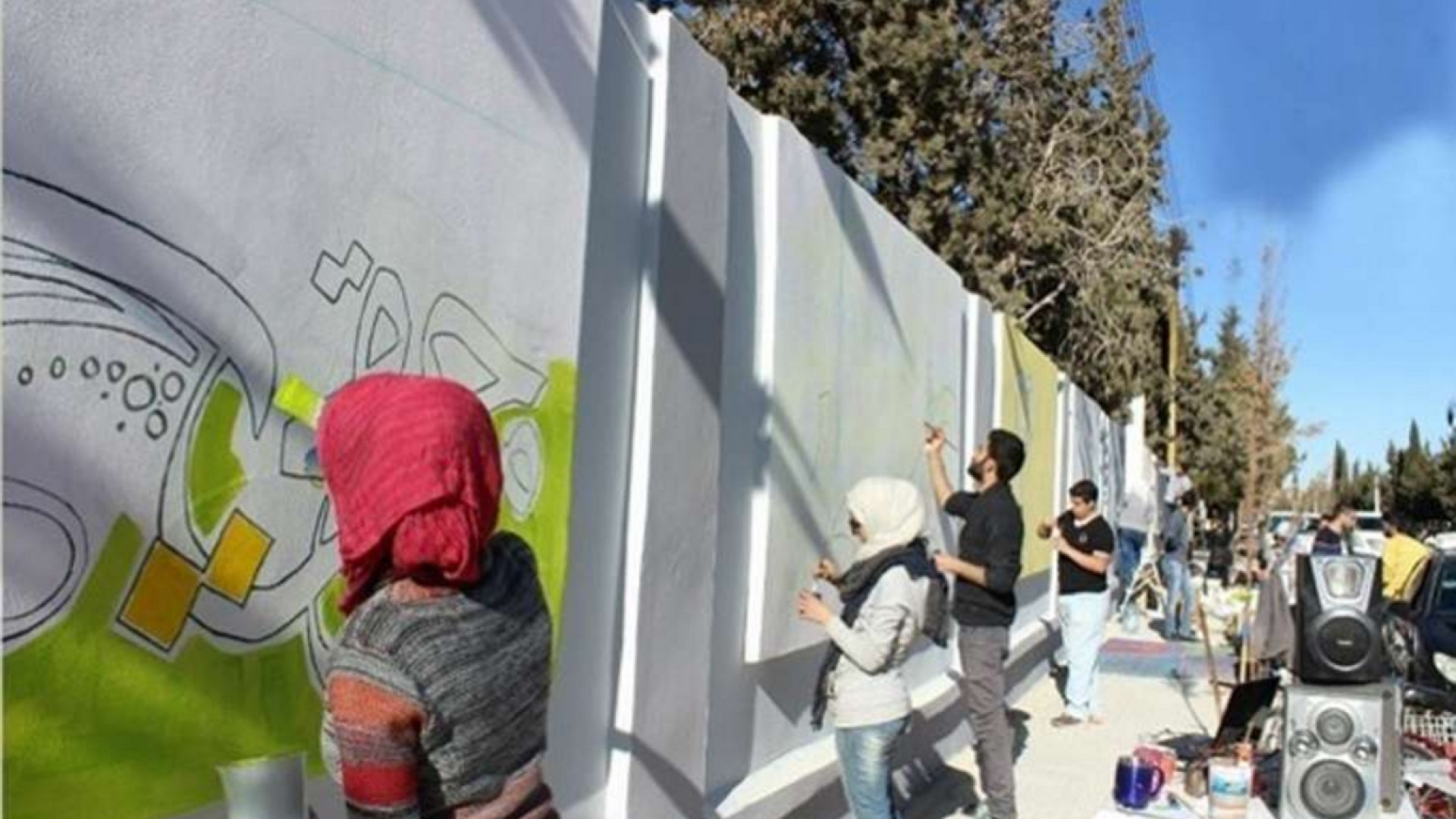 Immagine di Il vescovo: «Aleppo in macerie cerca il futuro nel perdono»