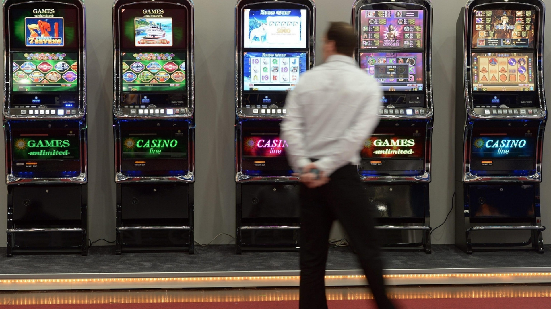 Immagine di La Bce finanzia le slot, la denuncia di «Vita»