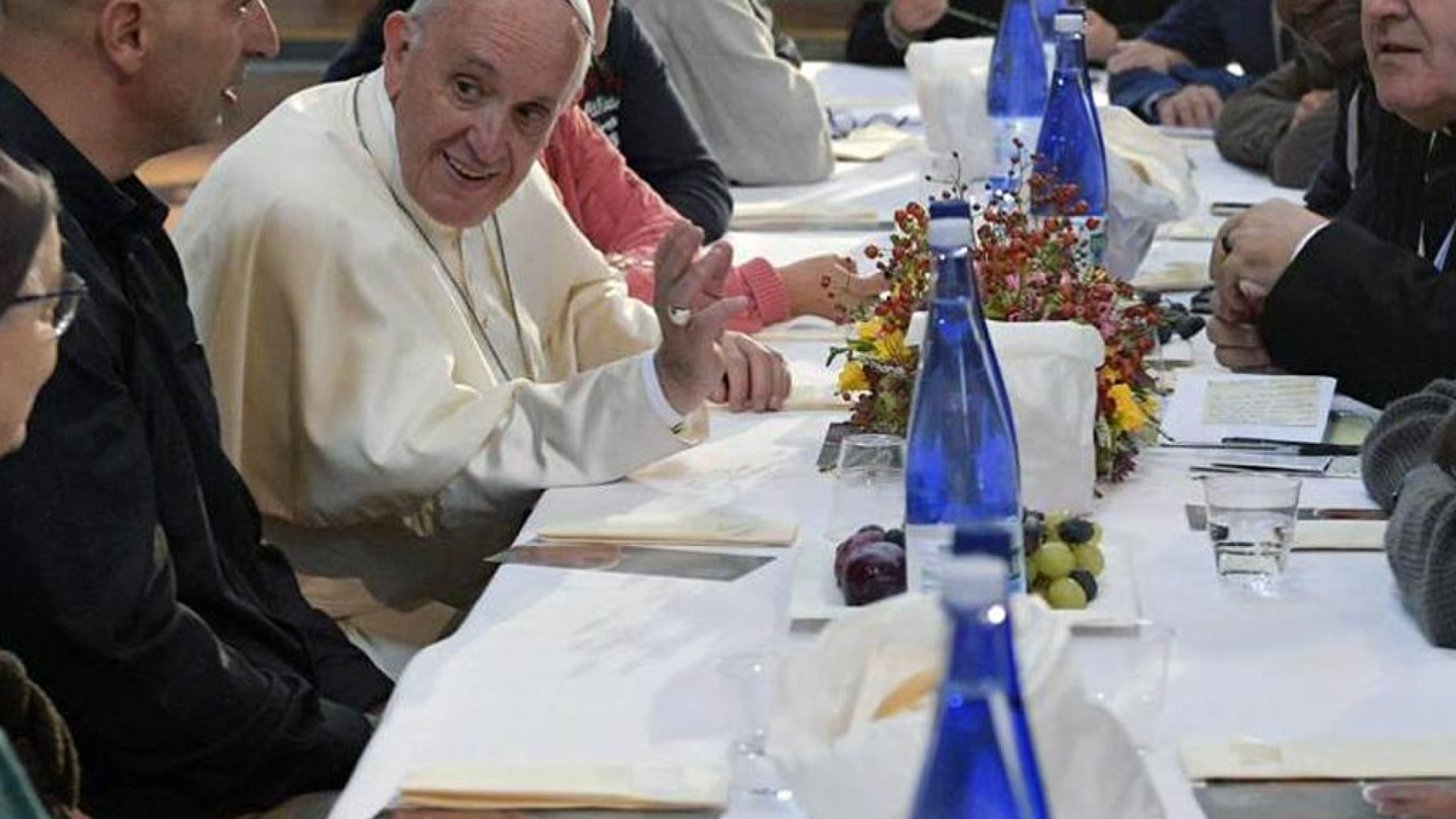 Immagine di Chiesa, famiglia, società: mai rinunciare all'incontro