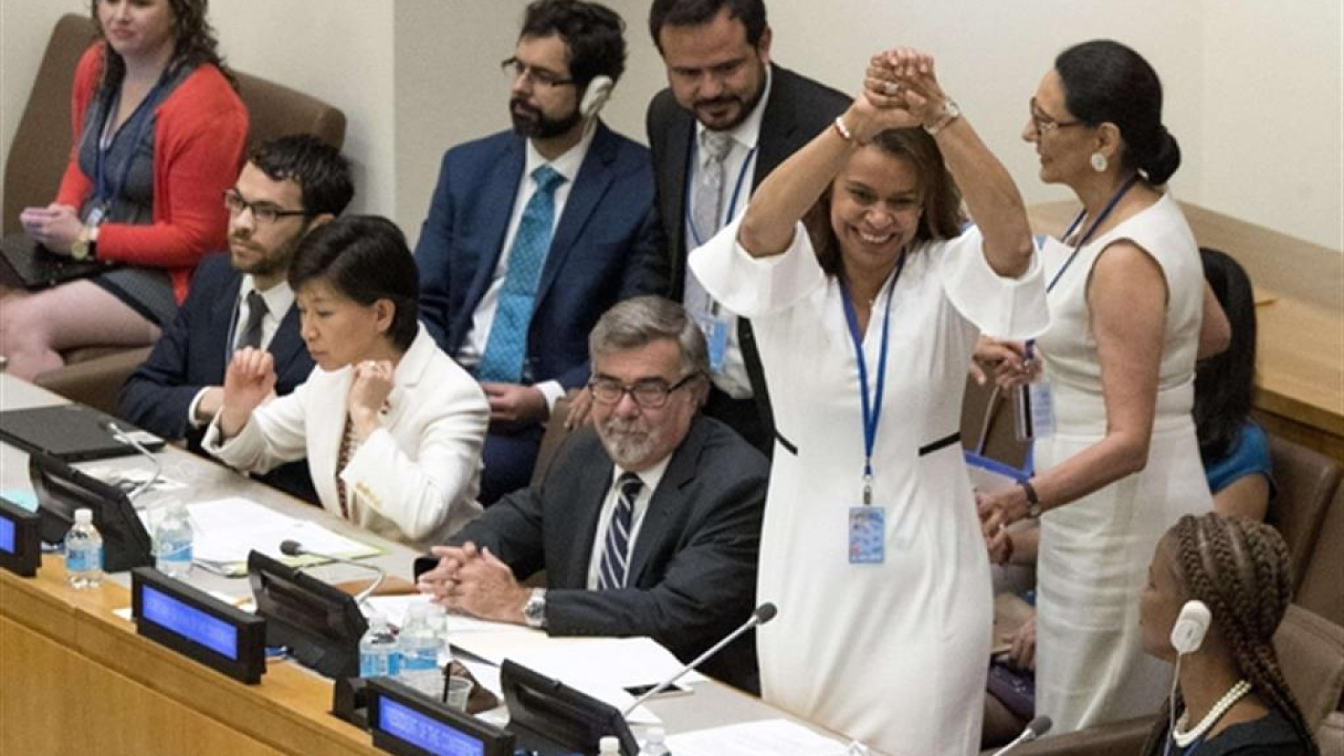 Immagine di Il Nobel per la pace alla campagna contro le armi nucleari