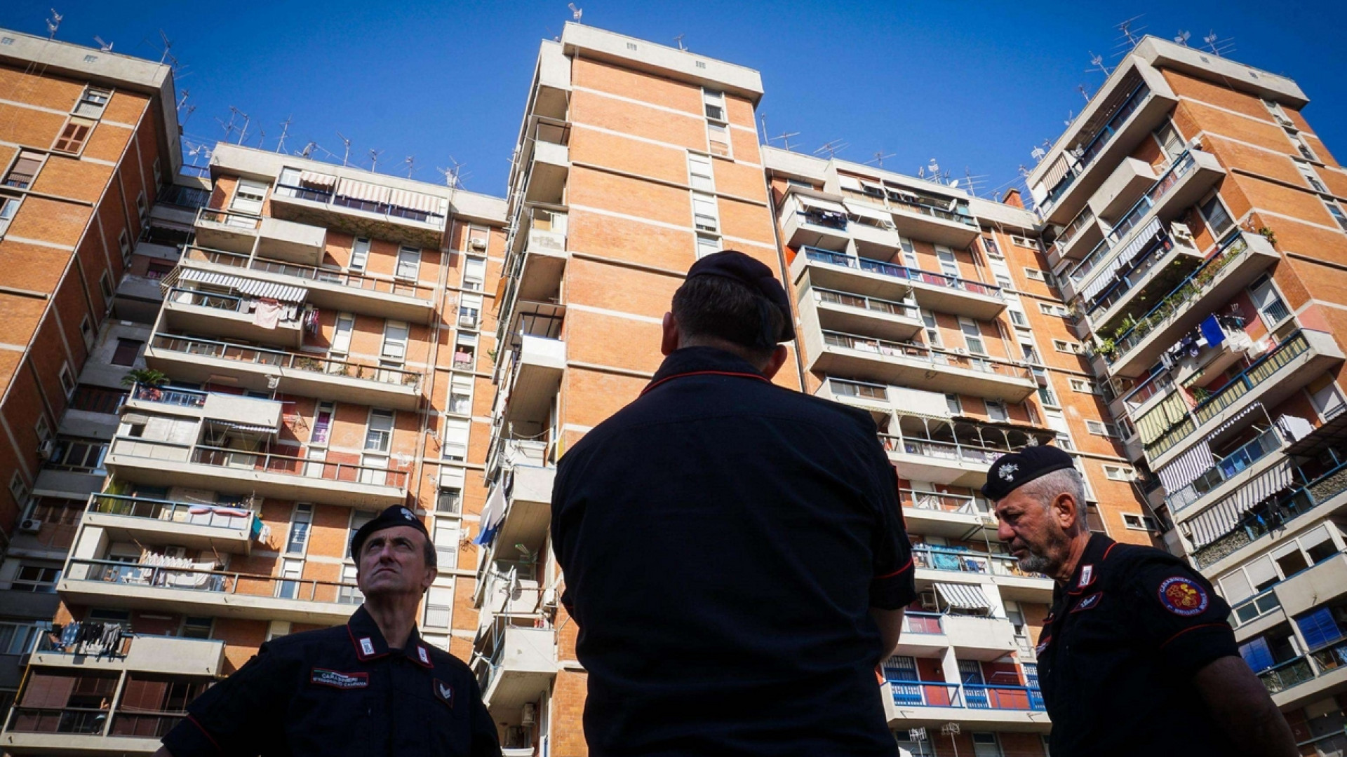 Immagine di Le uccise il marito. Adesso la vedova ha «adottato» la famiglia del killer