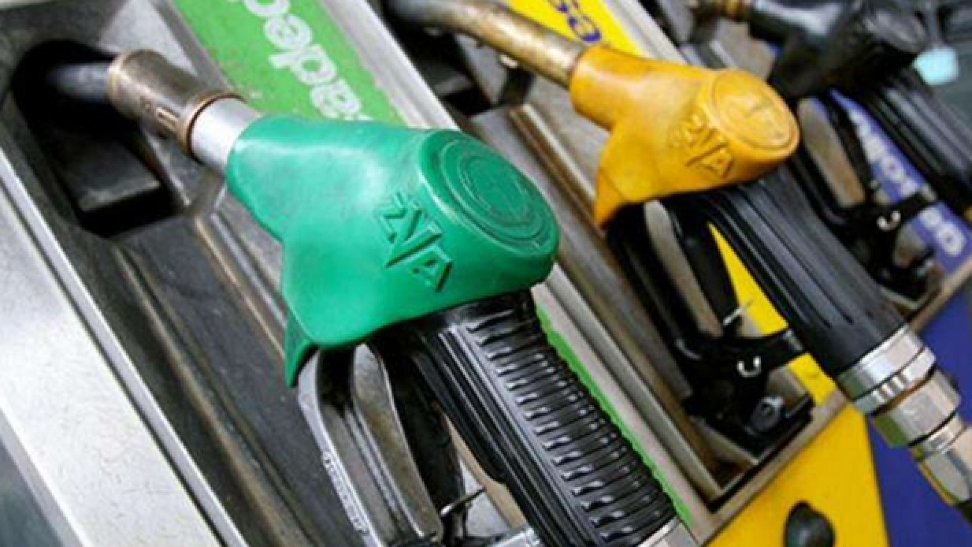 Immagine di Auto nuova, quale alimentazione scegliere?