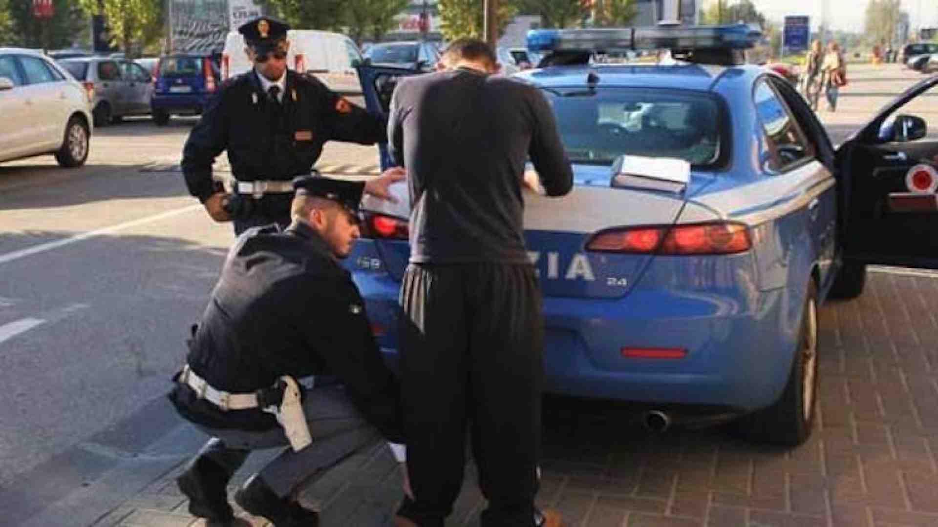 Immagine di L'attività delle forze dell'ordine in stazione e nei quartieri