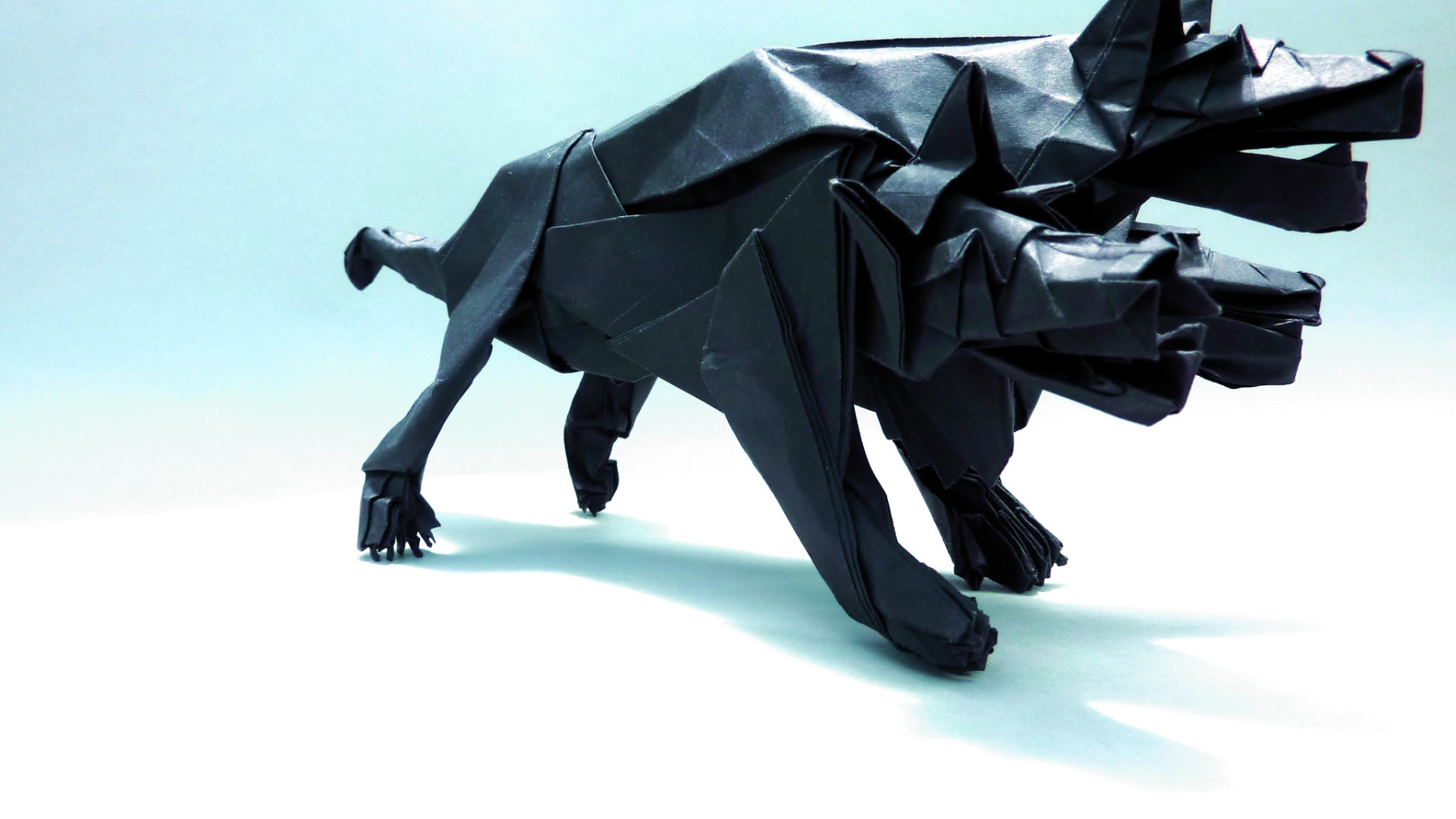 Immagine di Cerberus la vuole intera, ma lo "spezzatino" è la sua specialità