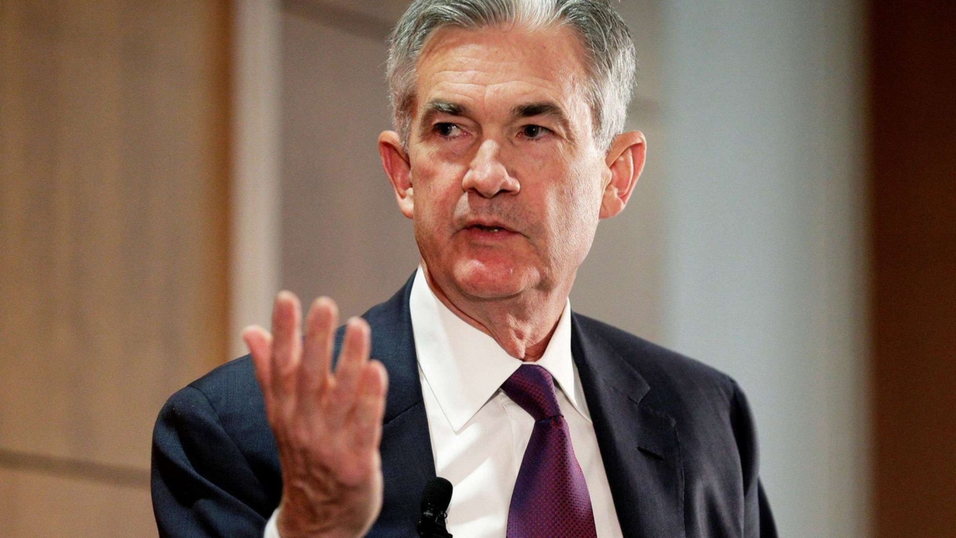 Immagine di La Fed cambia la guida ma non la linea