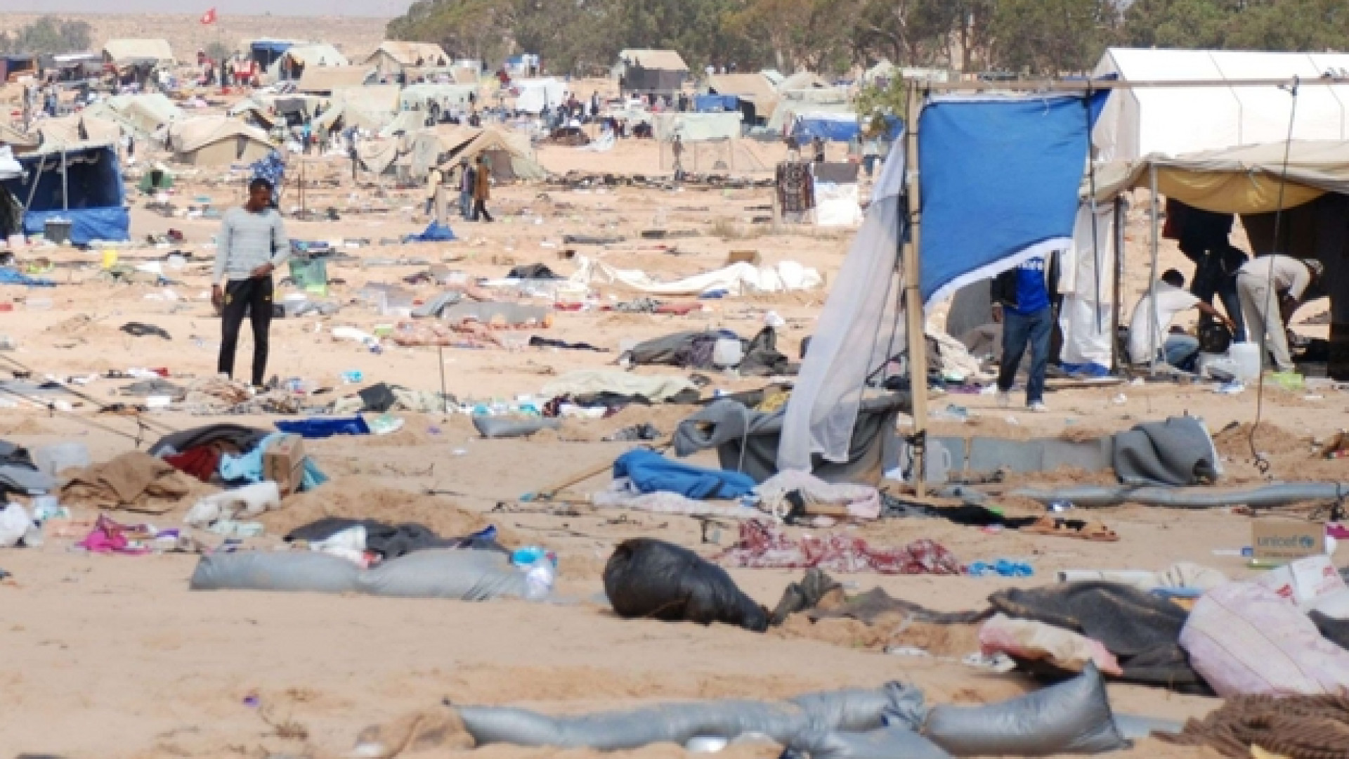 Immagine di Emergenza umanitaria. Far finire la tragedia dei «campi» libici