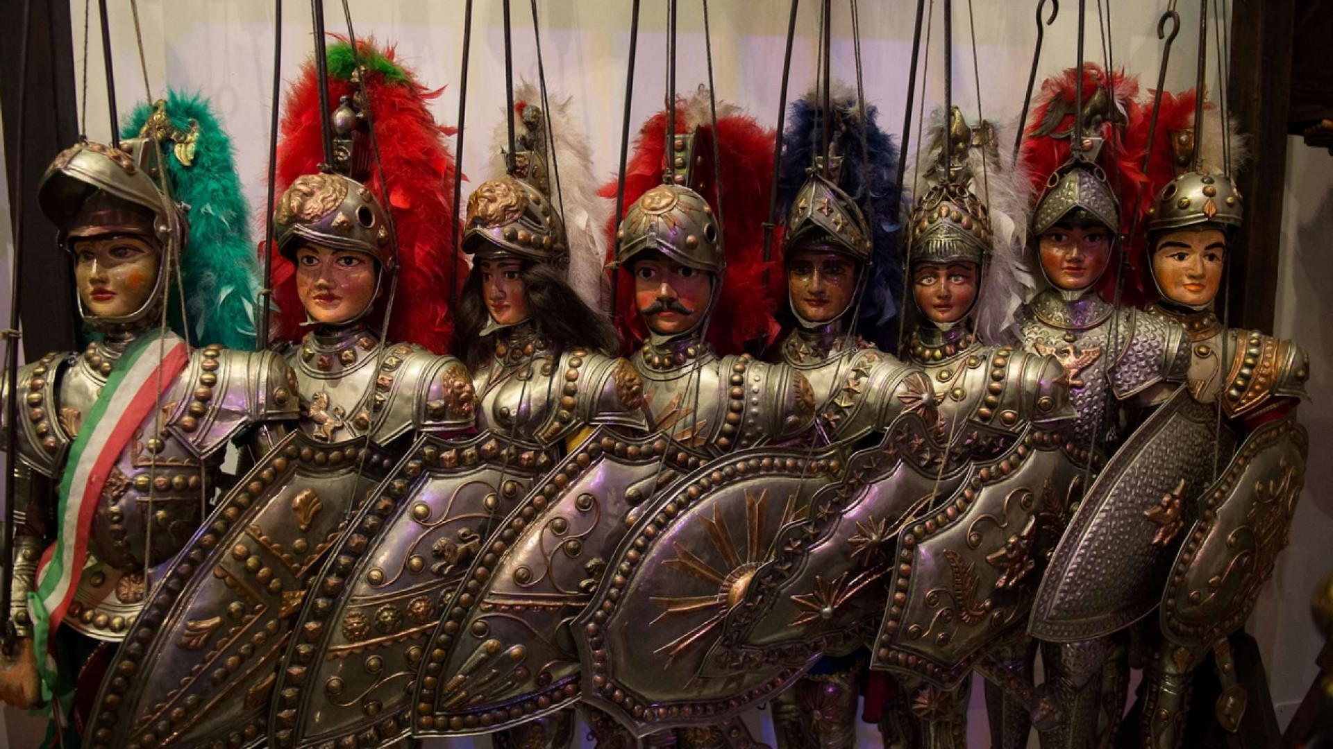 Immagine di L'Opera dei Pupi con Mimmo Cuticchio: «Sono i mille volti dell'umanità»