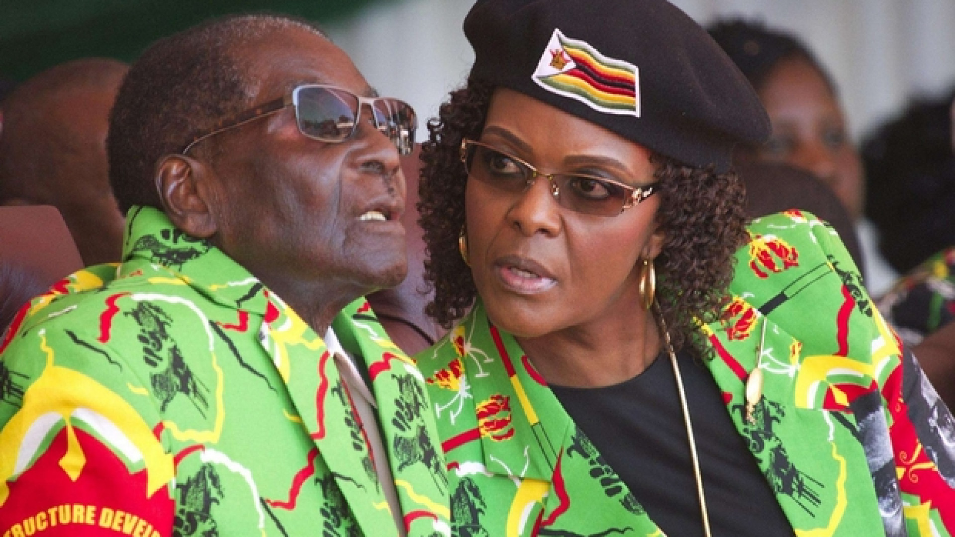Immagine di Mugabe si dimette da presidente dopo 37 anni di governo