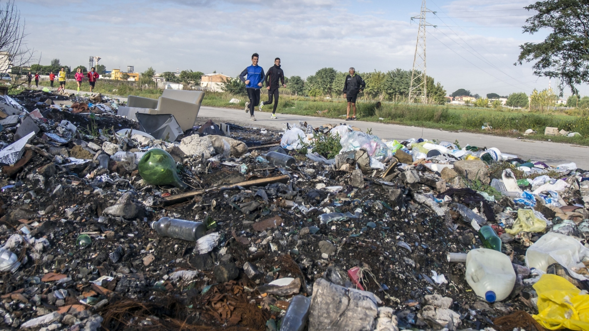 Immagine di Rifiuti tossici, ecco come si muove il turpe traffico