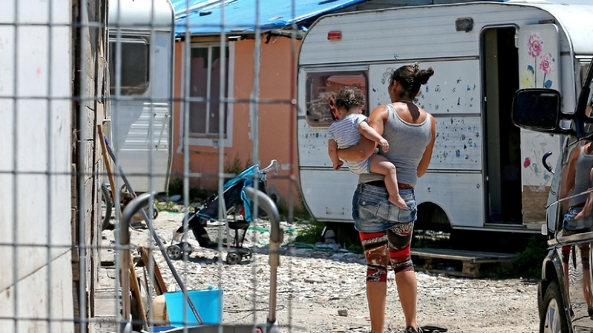 Immagine di Le spose bambine nelle baraccopoli di Roma