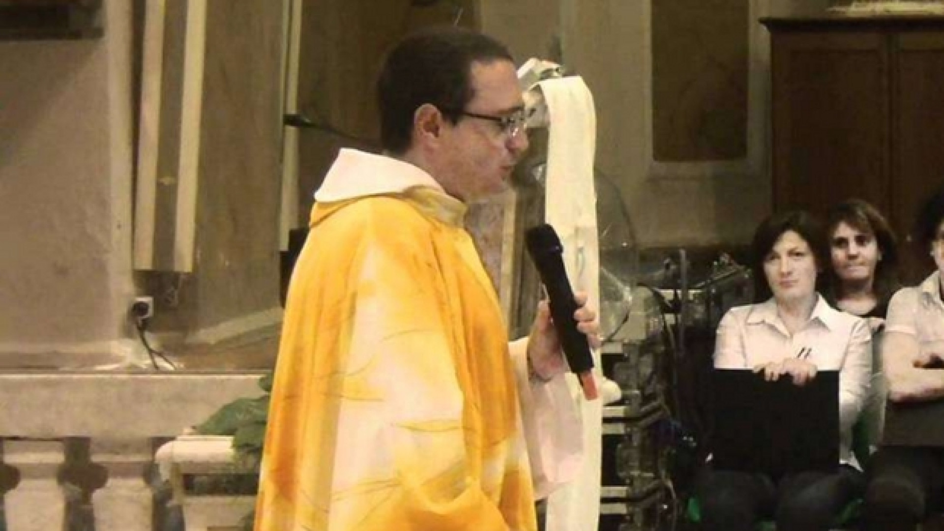 Immagine di È un sacerdote della Terra dei Fuochi l'ambientalista dell'anno
