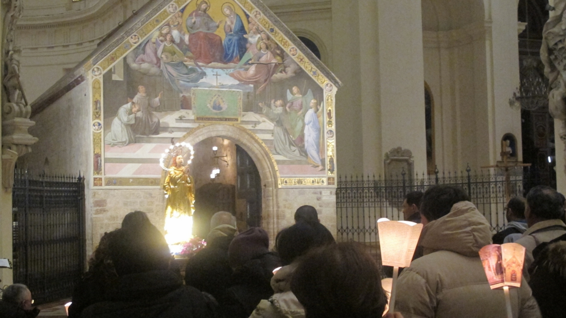 Immagine di Alla Porziuncola l'Avvento e il Natale fra preghiera, musica e presepi