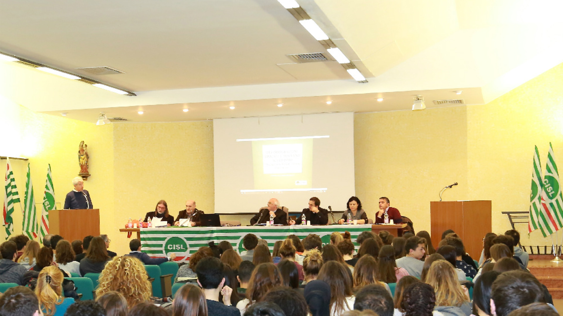 Immagine di La vergogna delle schiave bambine