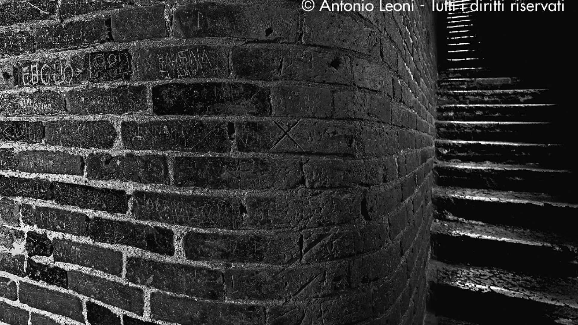 Immagine di Il Torrazzo, anima della città nelle foto di Antonio Leoni