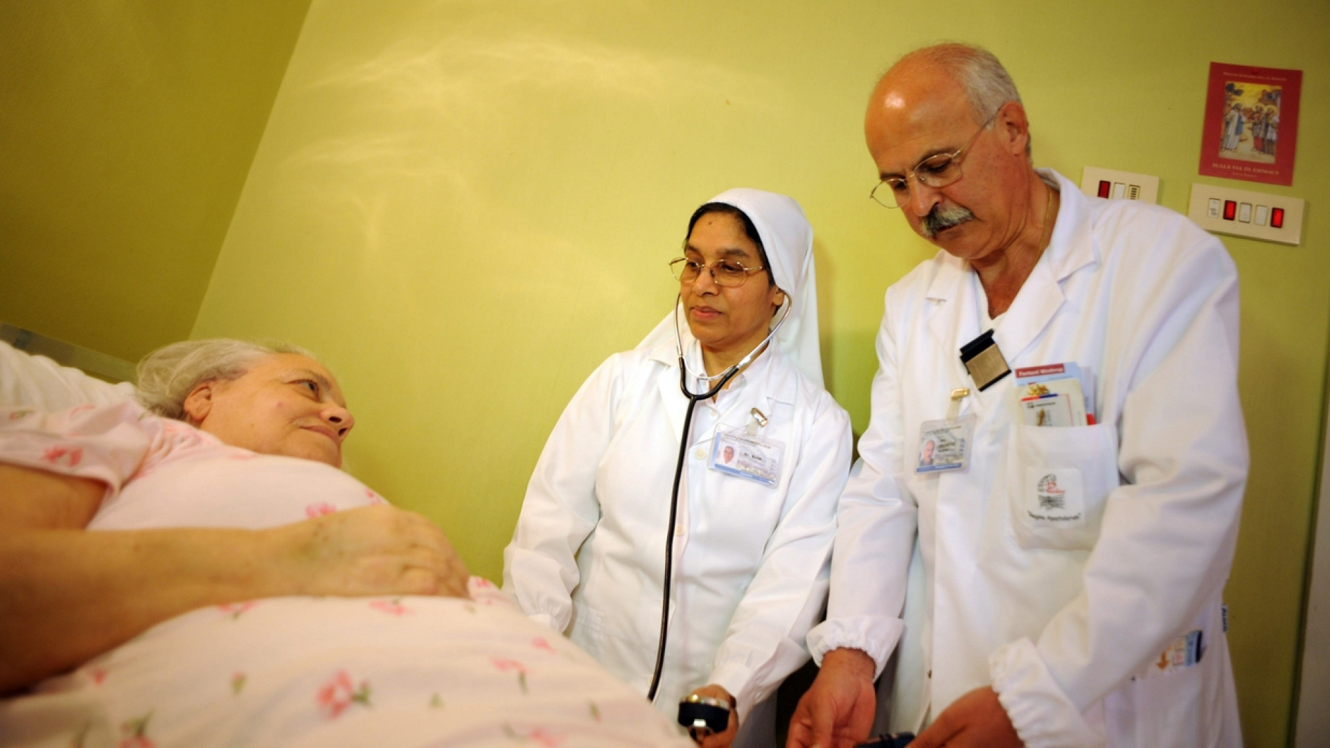 Immagine di Obiezione al biotestamento: la deriva individualista e la risposta cristiana