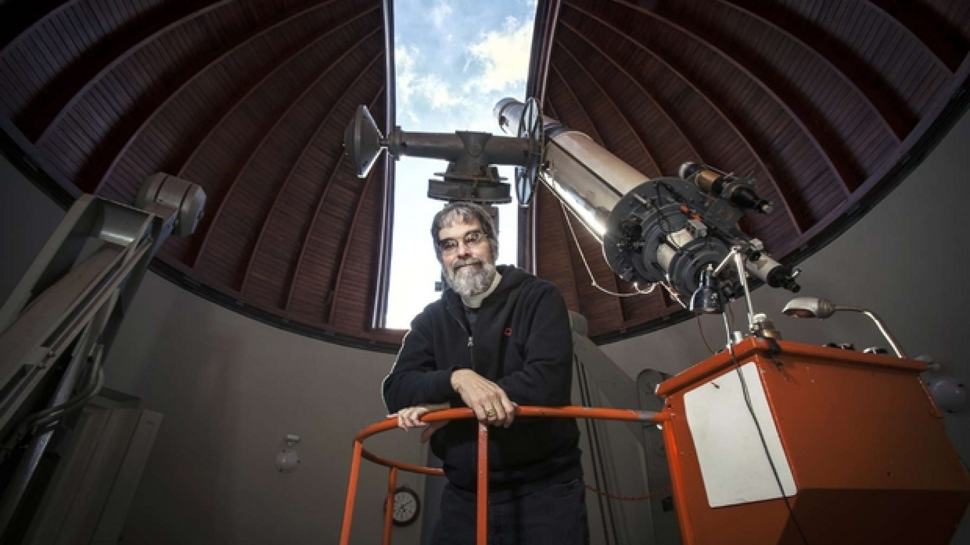Immagine di «C'è vita nell'universo?». Parla Consolmagno, l'astronomo del Vaticano