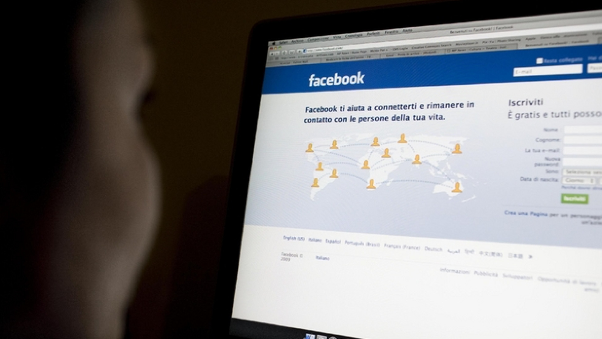Immagine di Foto dei figli sui social? Scatta la multa (di 10mila euro)