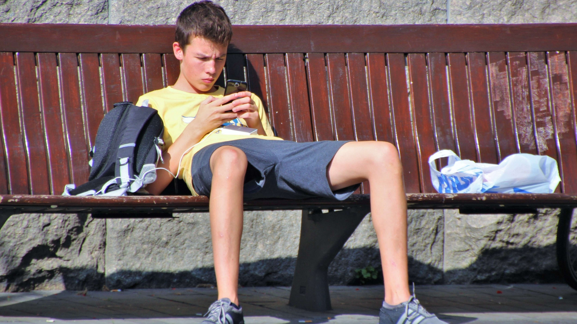 Immagine di Tv, pc, tablet e smartphone perché ai bimbi fanno male