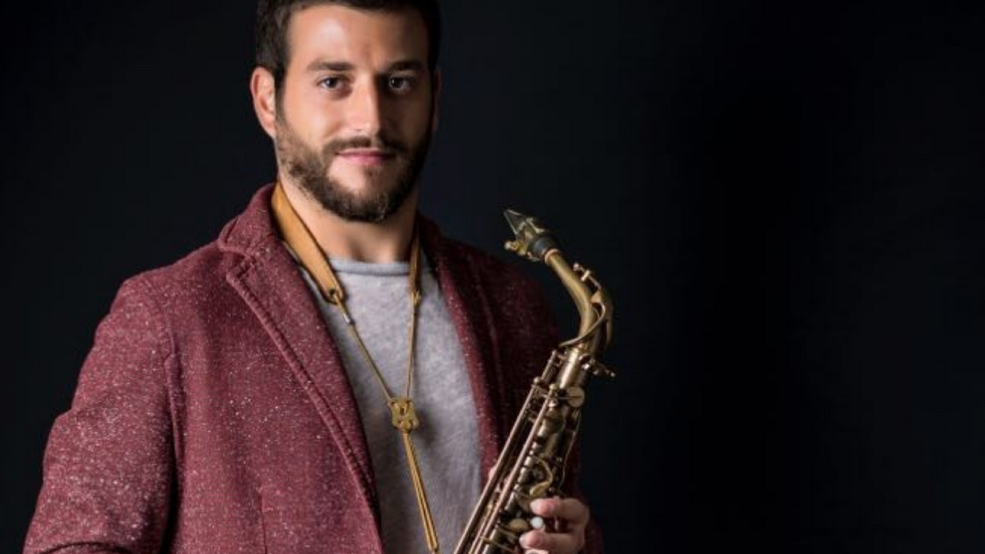 Immagine di Il sassofono di Francesco Cafiso: «Se non c'è ironia allora non è jazz»