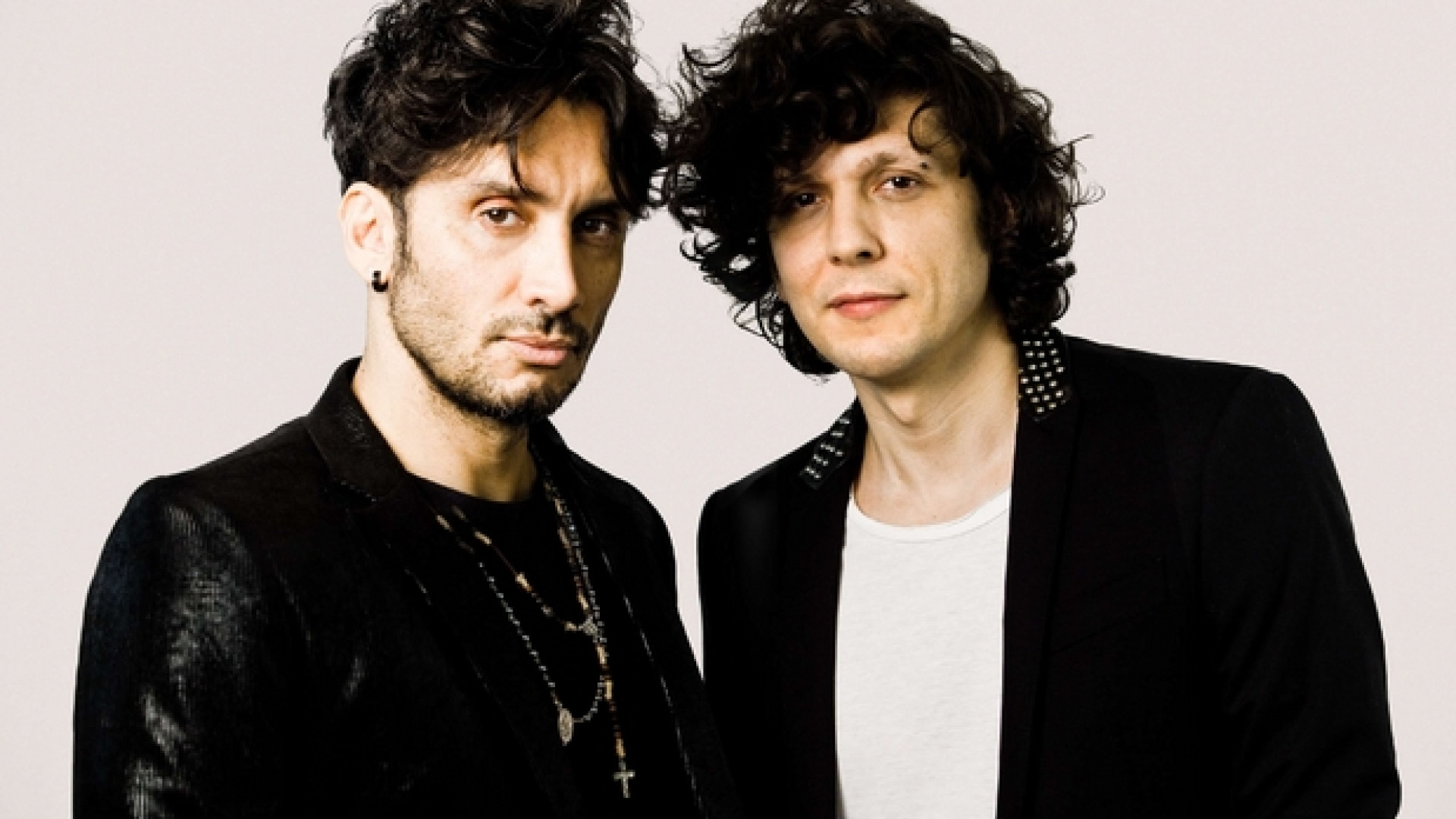 Immagine di Sanremo, nei brani degli Artisti in gara vince la vita