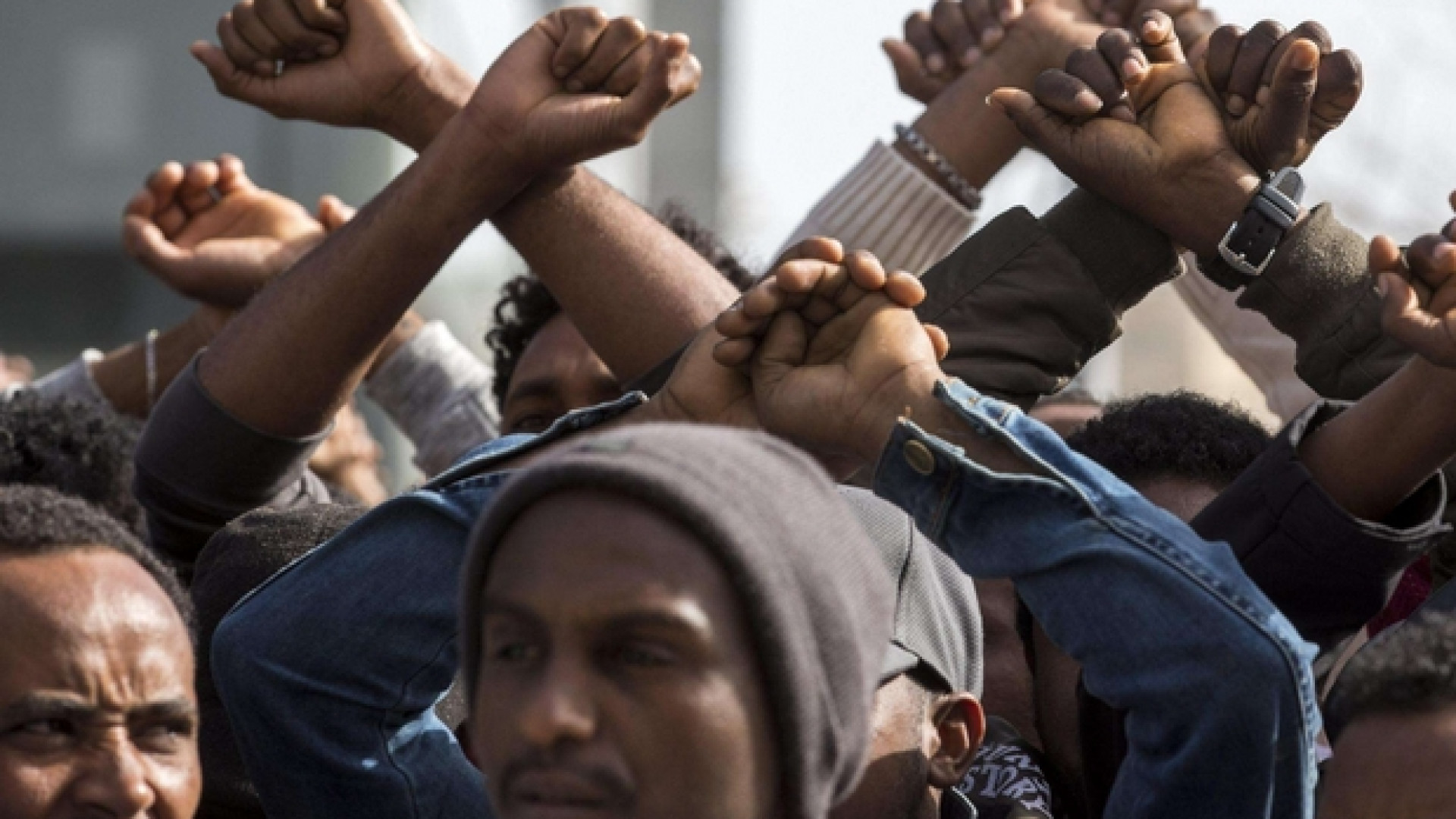 Immagine di Ancora pugno di ferro: represse le proteste di reclute e studenti