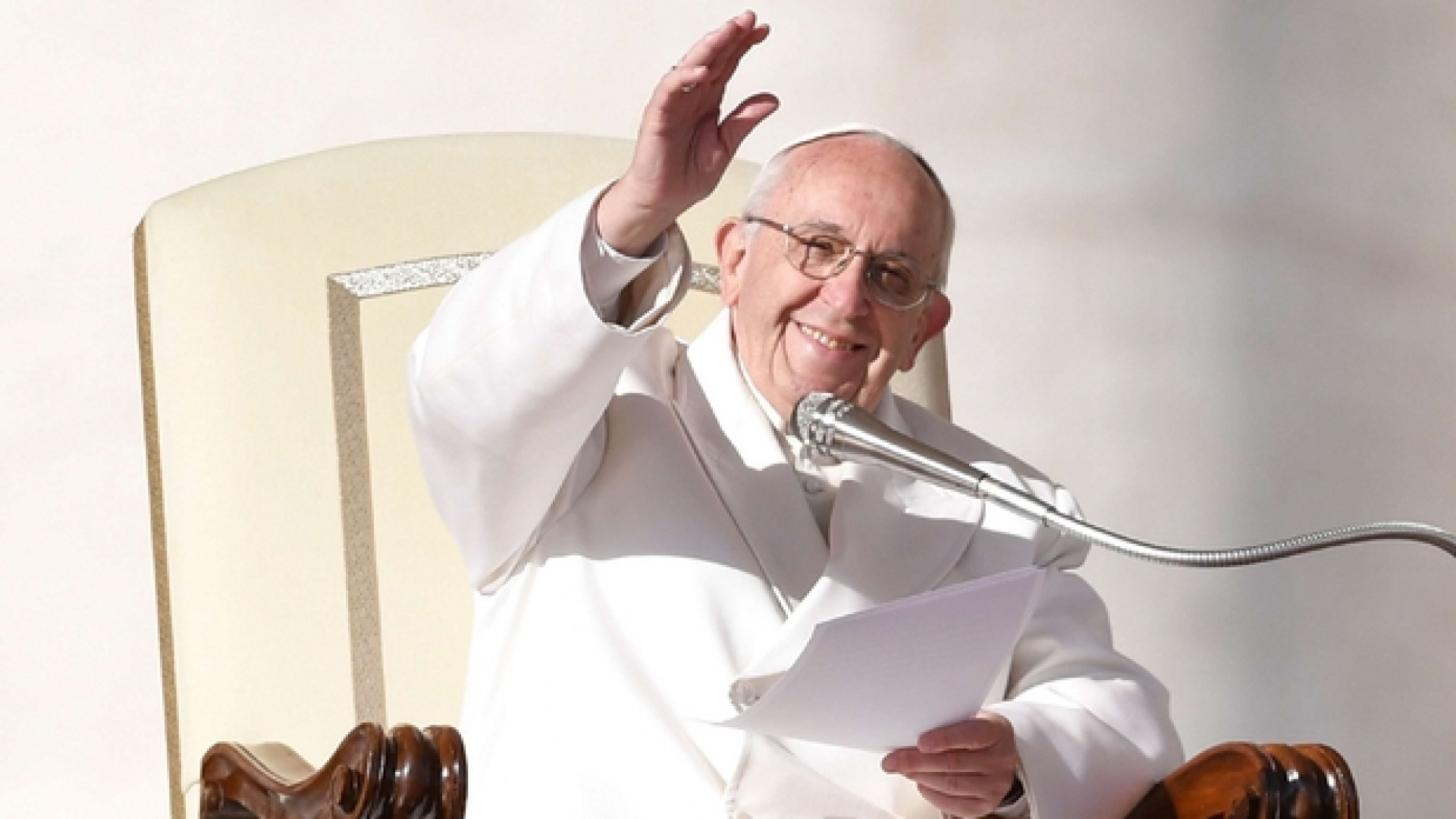 Immagine di Spadaro: «Così Francesco sta cambiando il mondo»