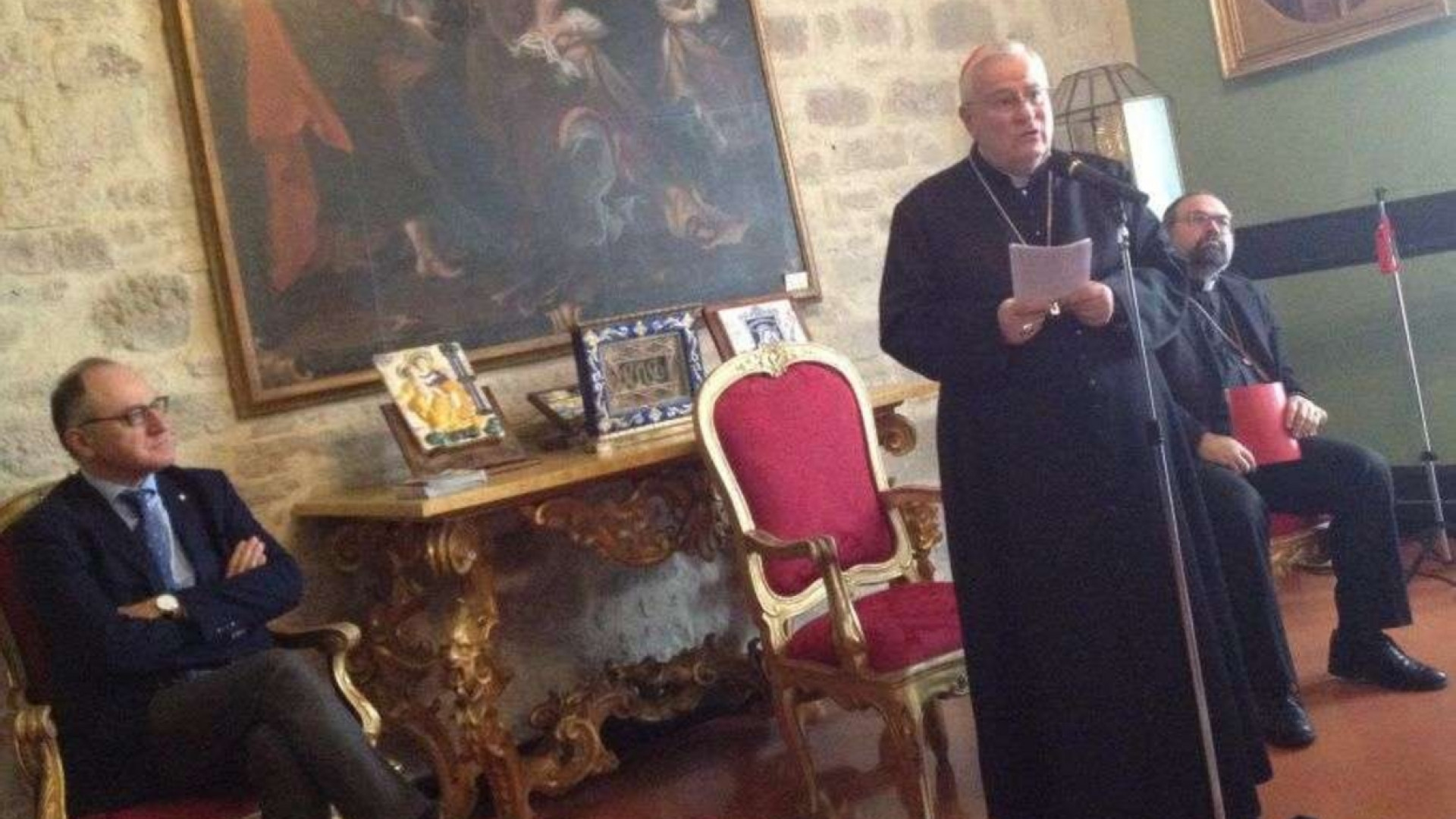 Immagine di Bassetti ai giornalisti: le fake news nascono per dividere