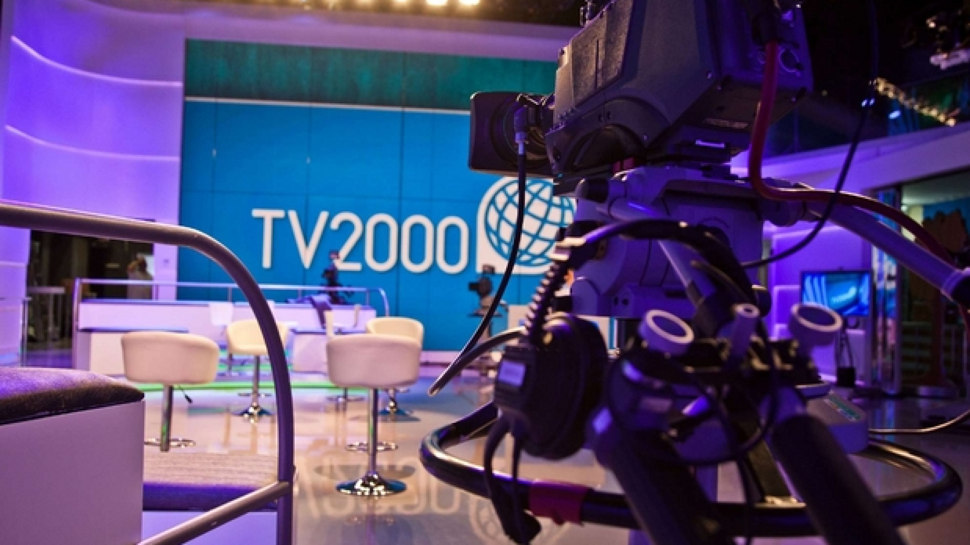 Immagine di TV2000 Vent'anni con l'anima e il cuore