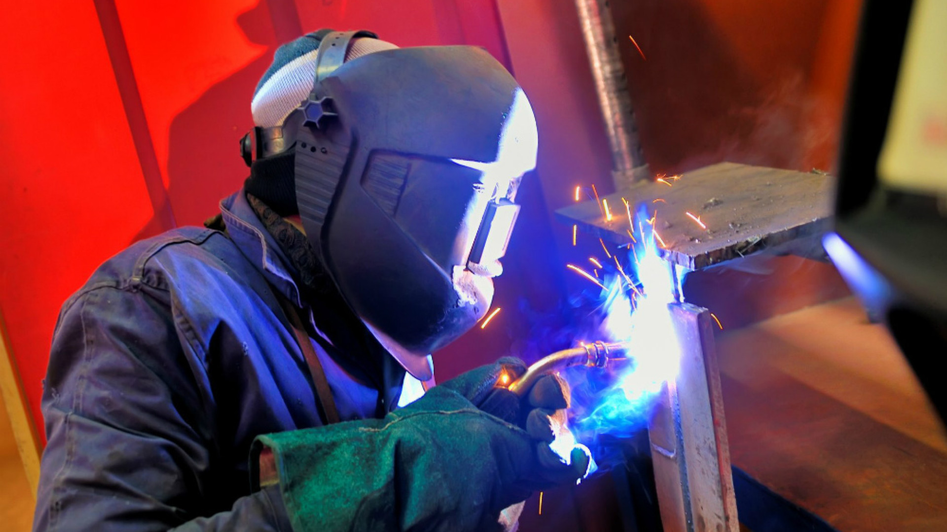 Immagine di Metalmeccanico, la Lombardia si riprende, Cremona perde colpi