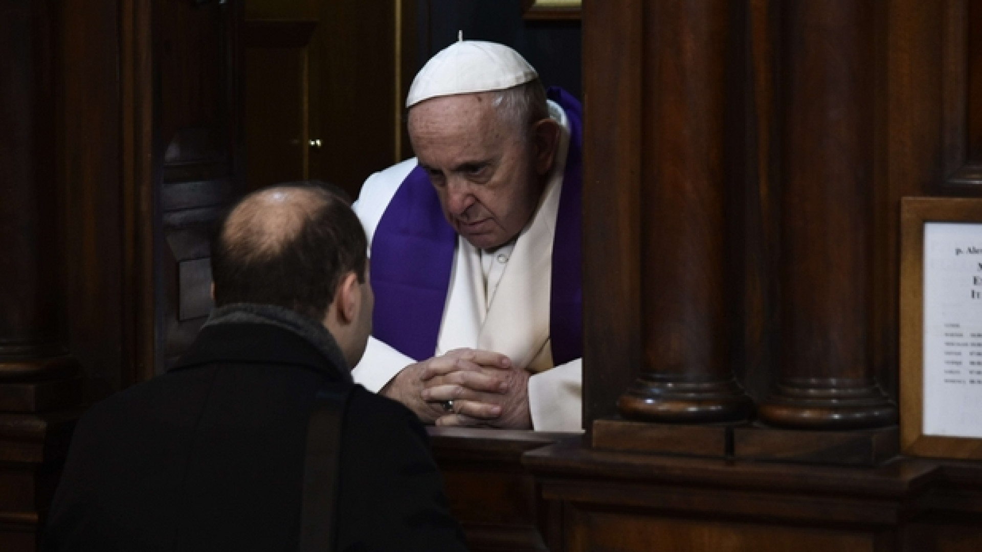 Immagine di Papa Francesco ai preti romani: ascoltate e state vicino alle persone