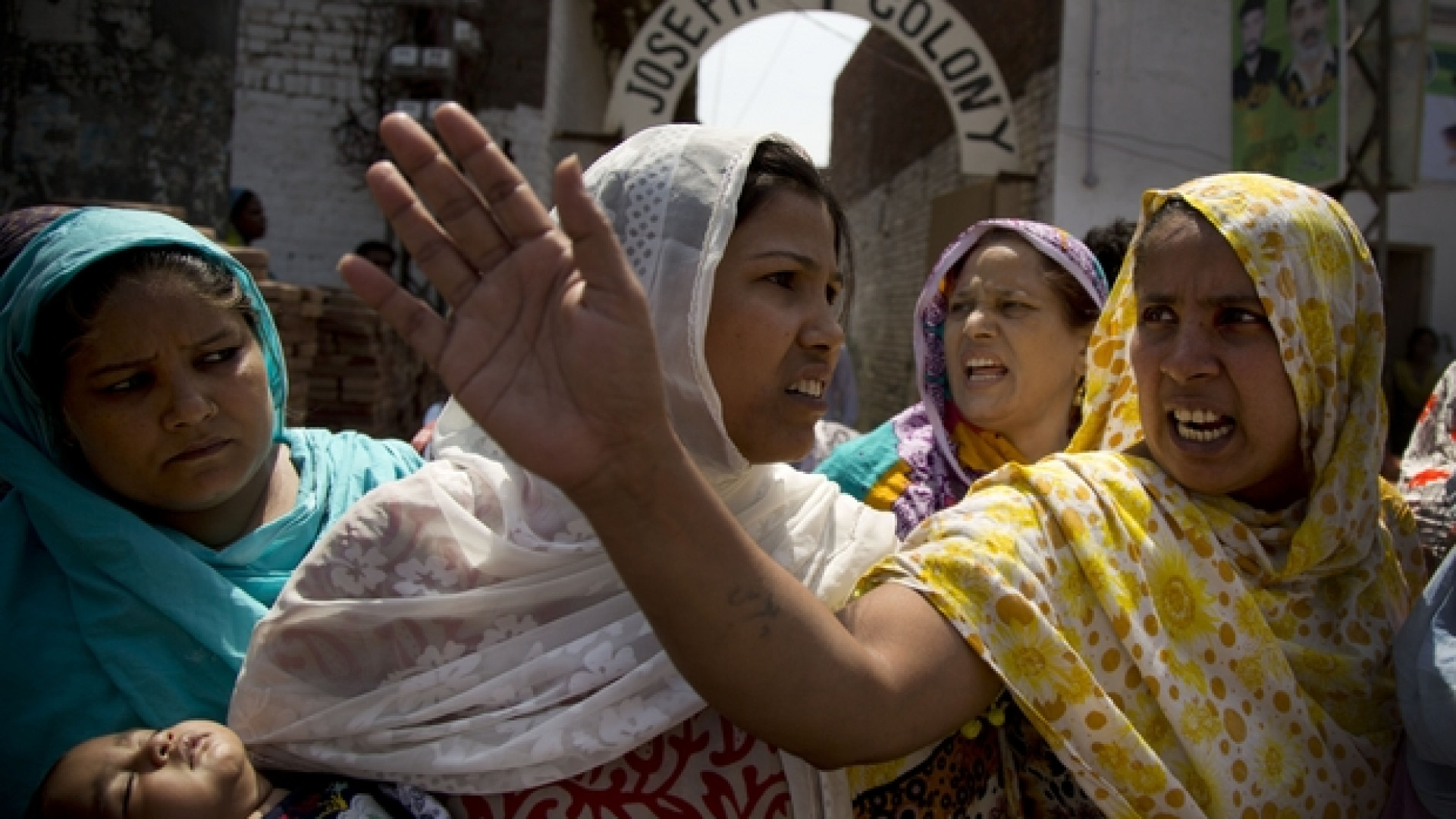 Immagine di Disabile cristiana subisce violenza da quattro islamici