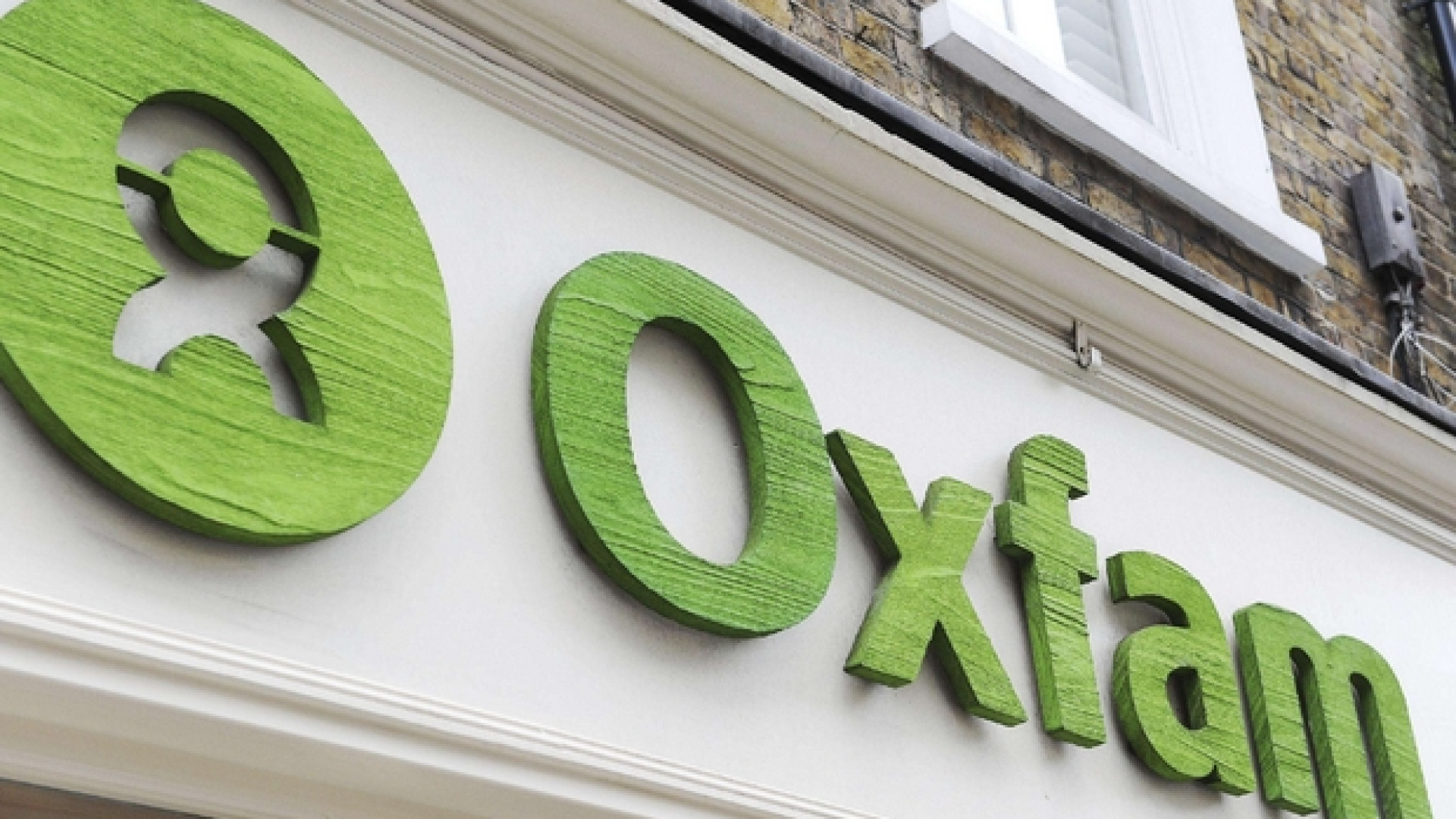 Immagine di Oxfam si «scusa»: piano per prevenire gli abusi. Londra taglia i fondi