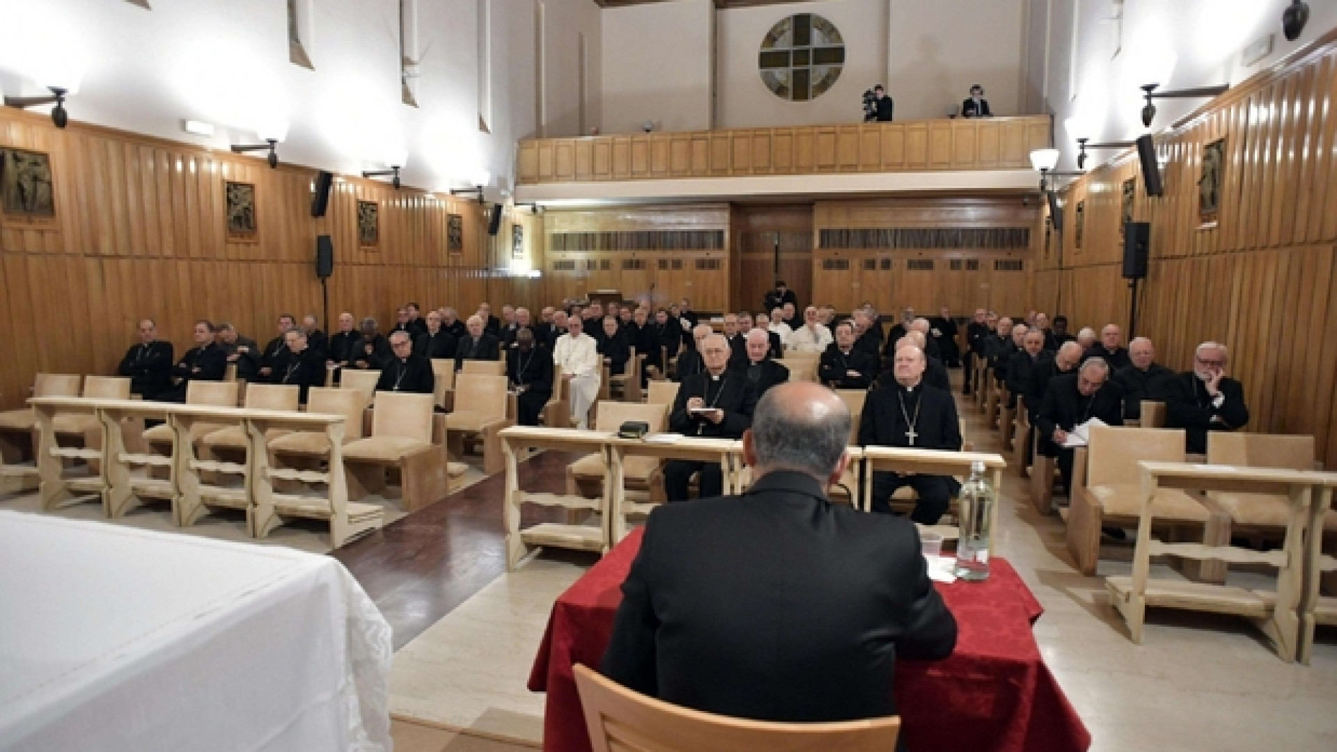 Immagine di La seconda meditazione per papa Francesco e la Curia Romana