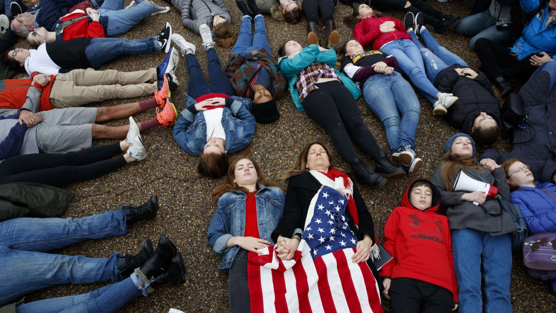 Immagine di Lo sciopero degli studenti contro le armi. E Trump apre a una legge bipartisan