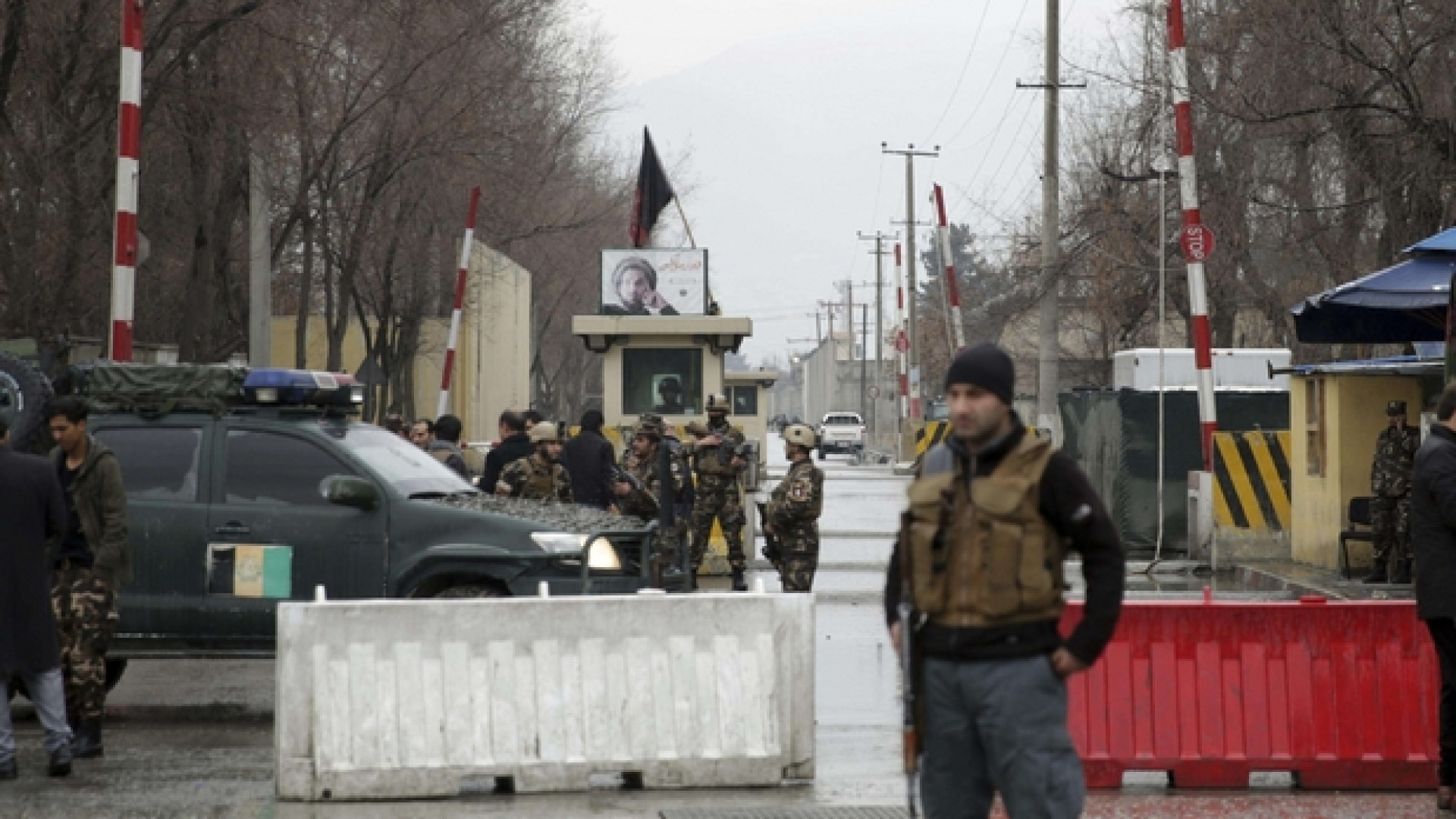 Immagine di Raffica di attentati kamikaze: decine di morti in Afghanistan